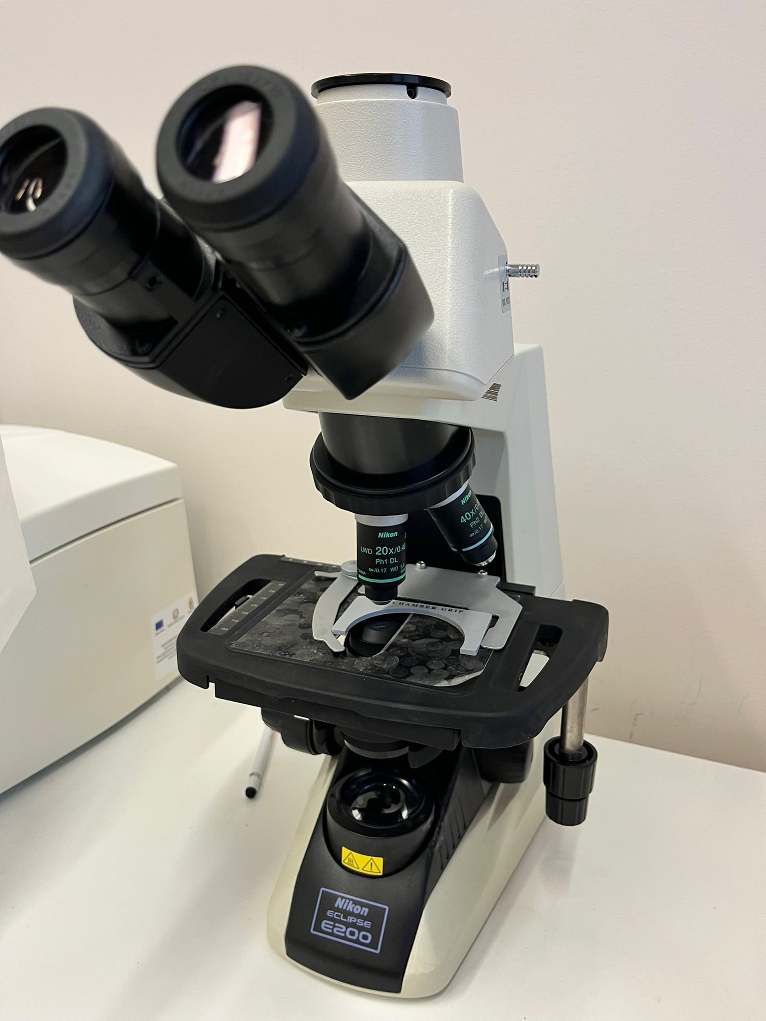 Microscopio ottico  in vendita - foto 1