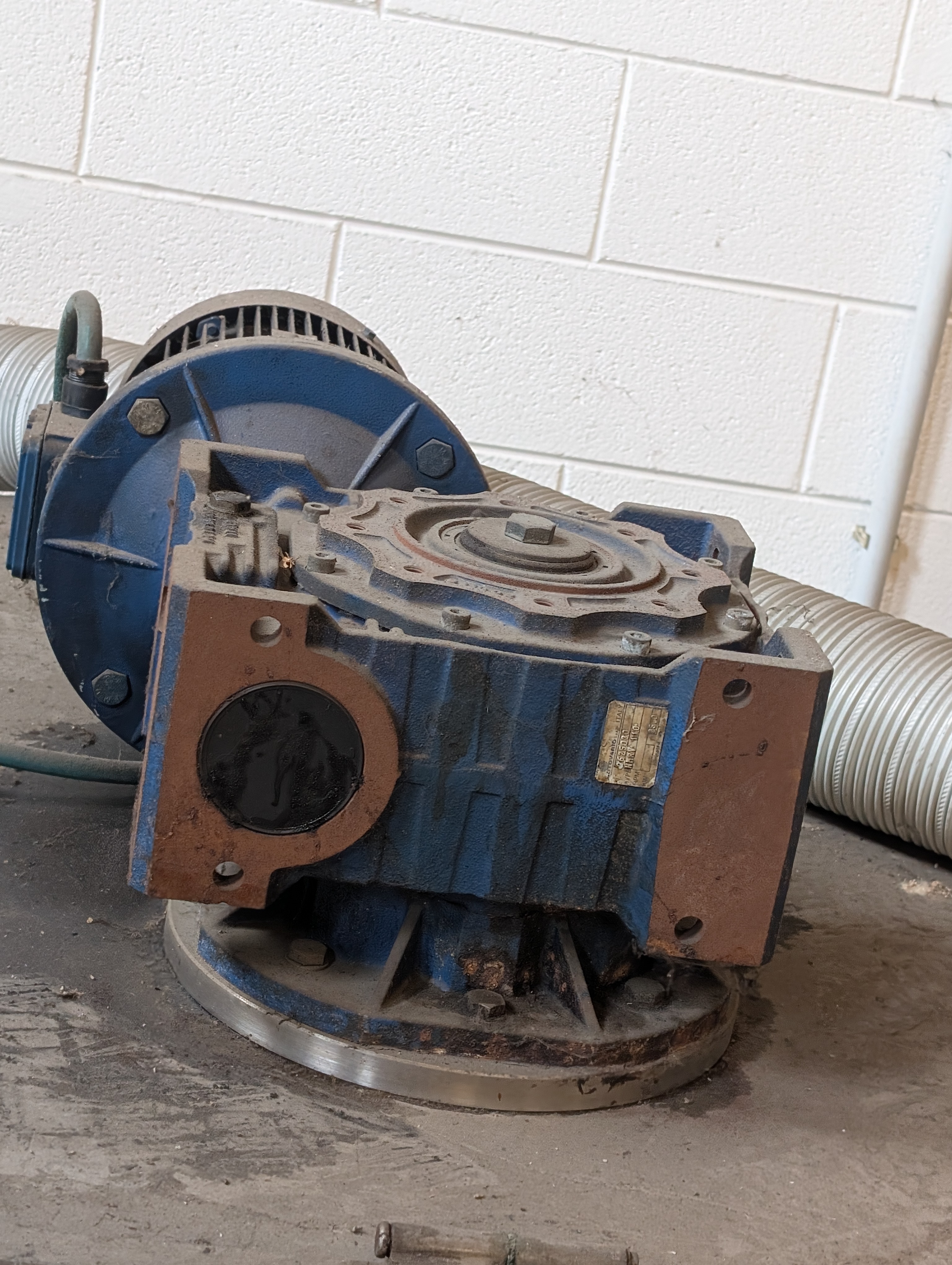 Miscelatore da 2500 lt con camicia riscaldante in vendita - foto 2