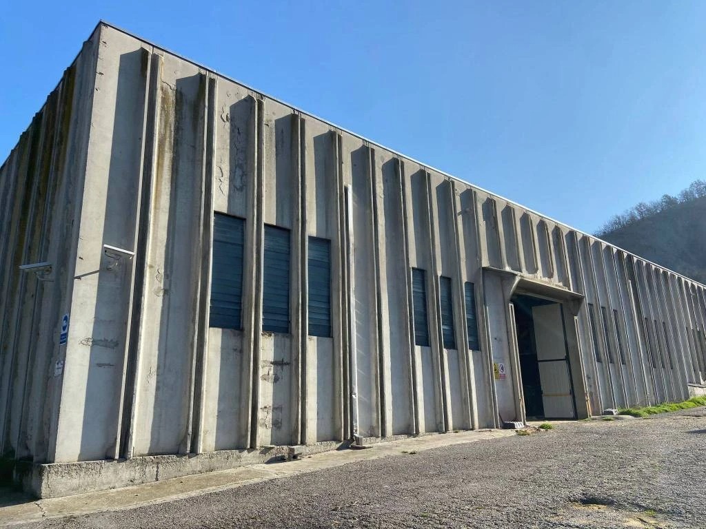 CAPANNONE PRODUTTIVO IN VIA ESTENSE (SERRAMAZZONI) in vendita - foto 8