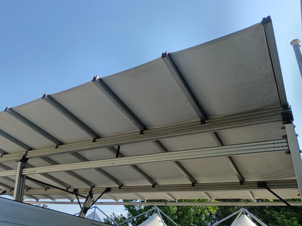 Pensilina Home parking su misura con telaio alluminio in vendita - foto 6
