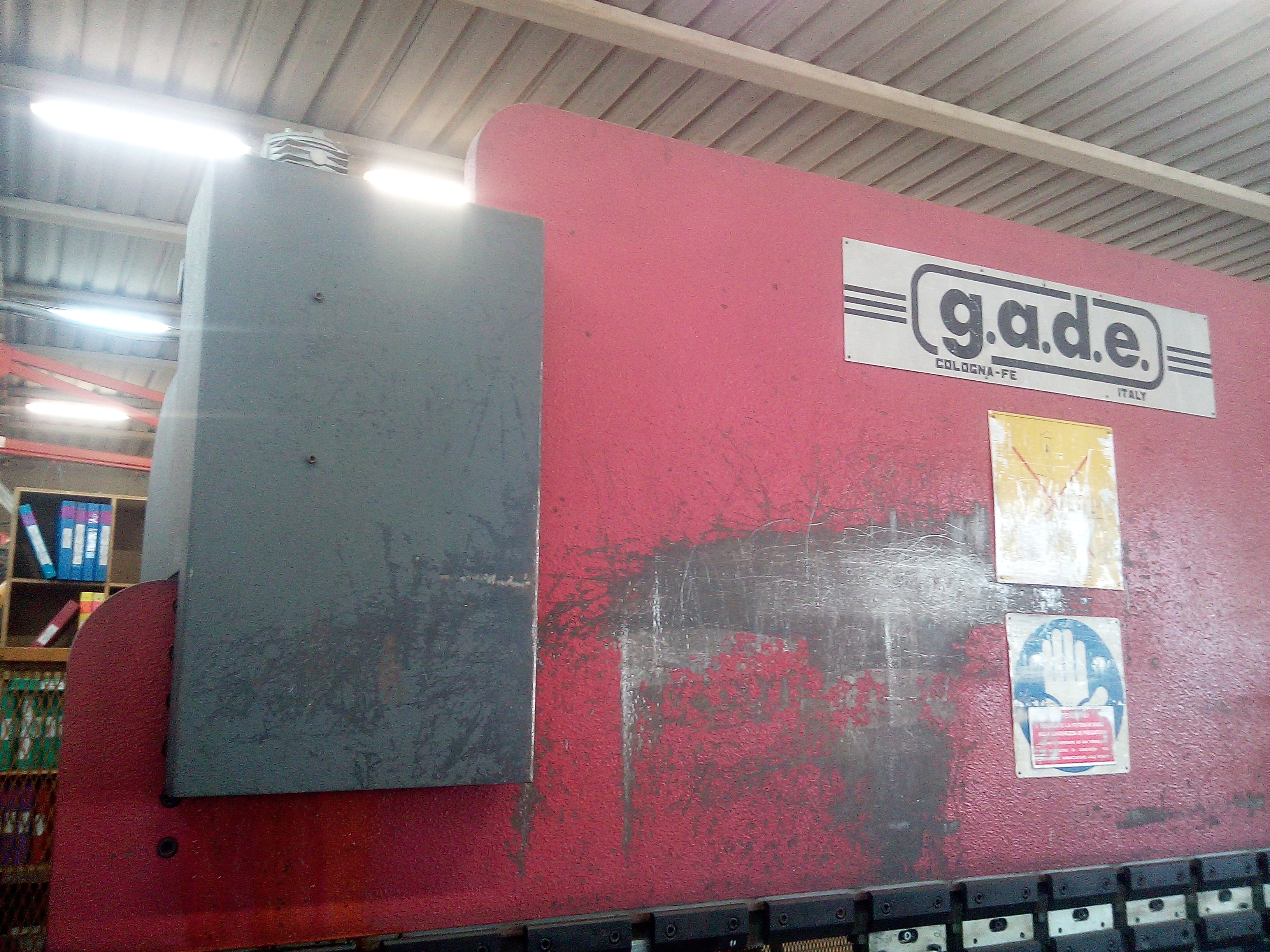 PRESSA PIEGATRICE GADE in vendita - foto 4