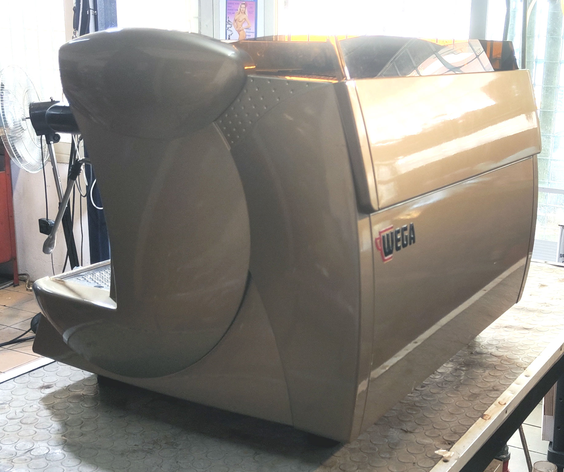 MACCHINA caffè WEGA VELA 2 gruppi SEMIAUTOMATICA in vendita - foto 4