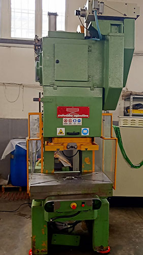 A Colombo 63 Ton in vendita - foto 1