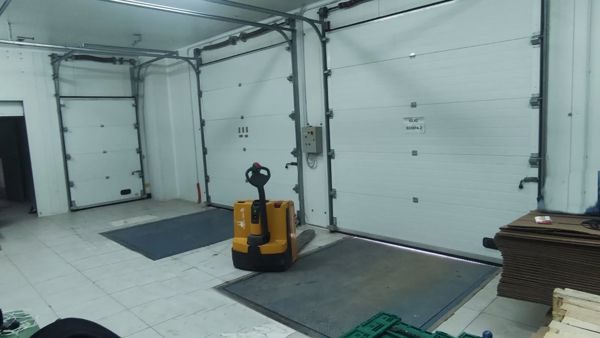 Pallet rental place storage cold room in vendita - foto 2