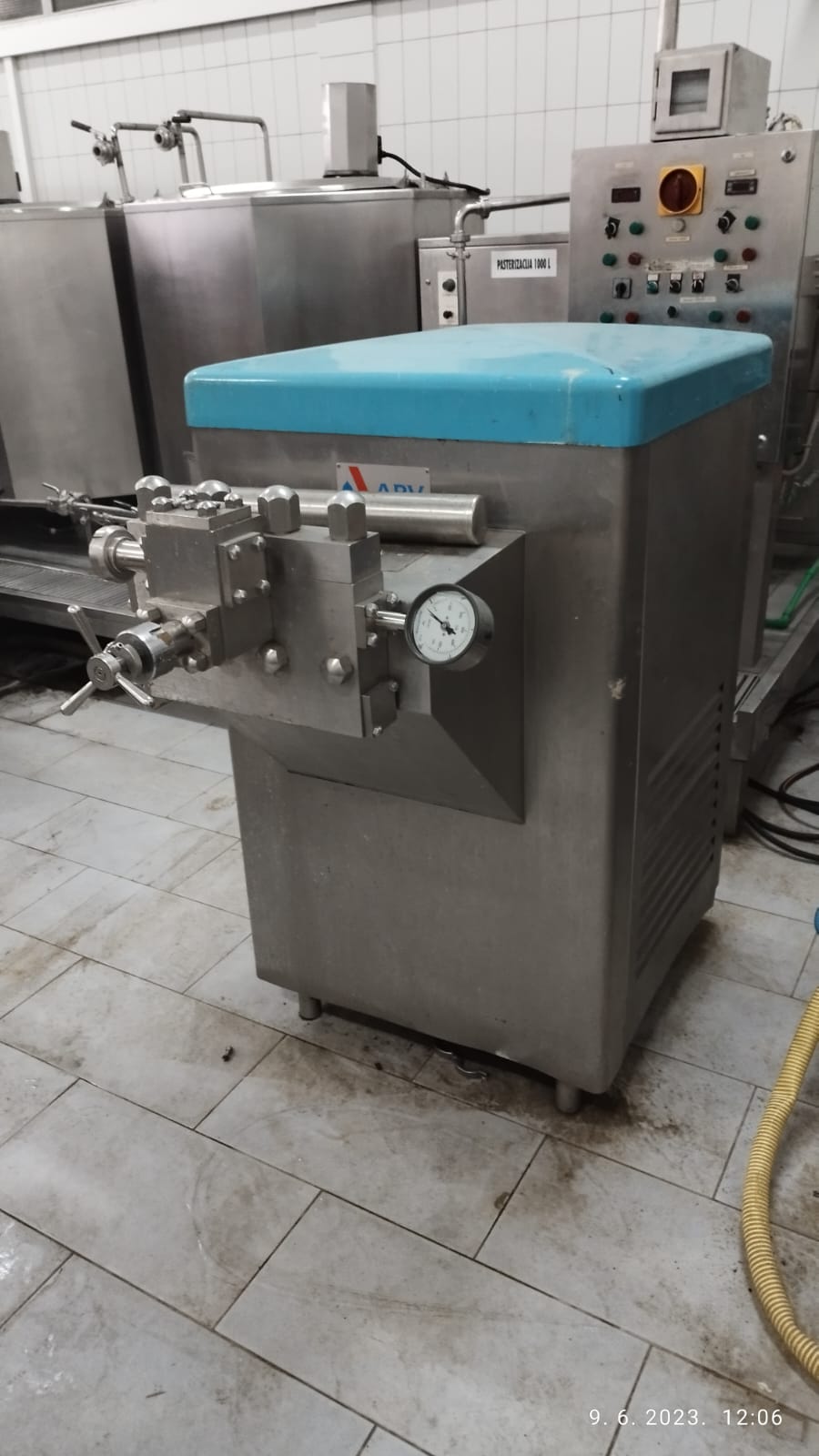 Homogenizer for milk APV Rannie 2000 in vendita - foto 3