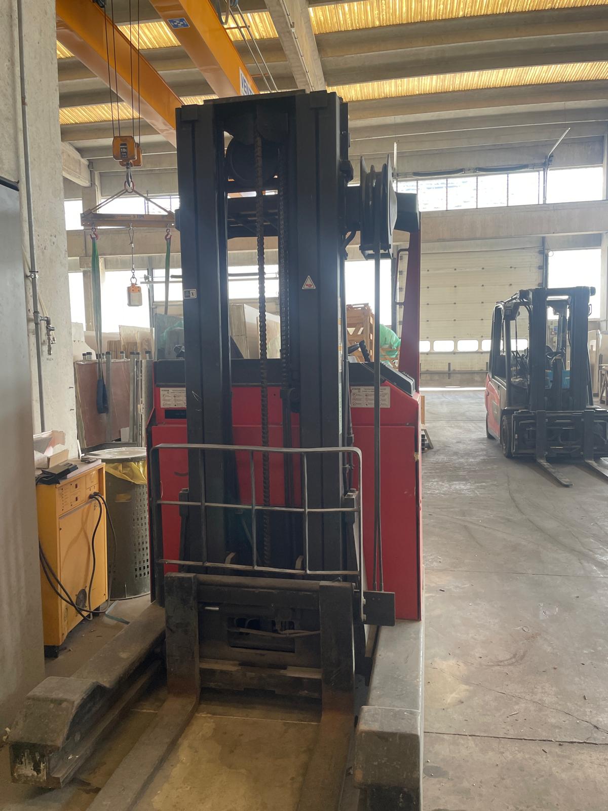 Carrello elevatore elettrico BT 2000SE13 - 20 Q.li  in vendita - foto 3