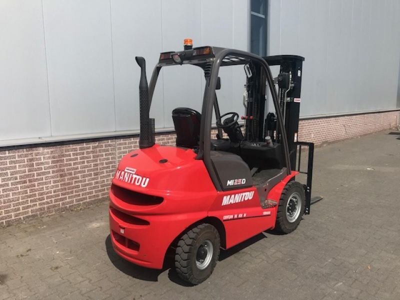 Muletto diesel MANITOU MI25D in vendita - foto 5