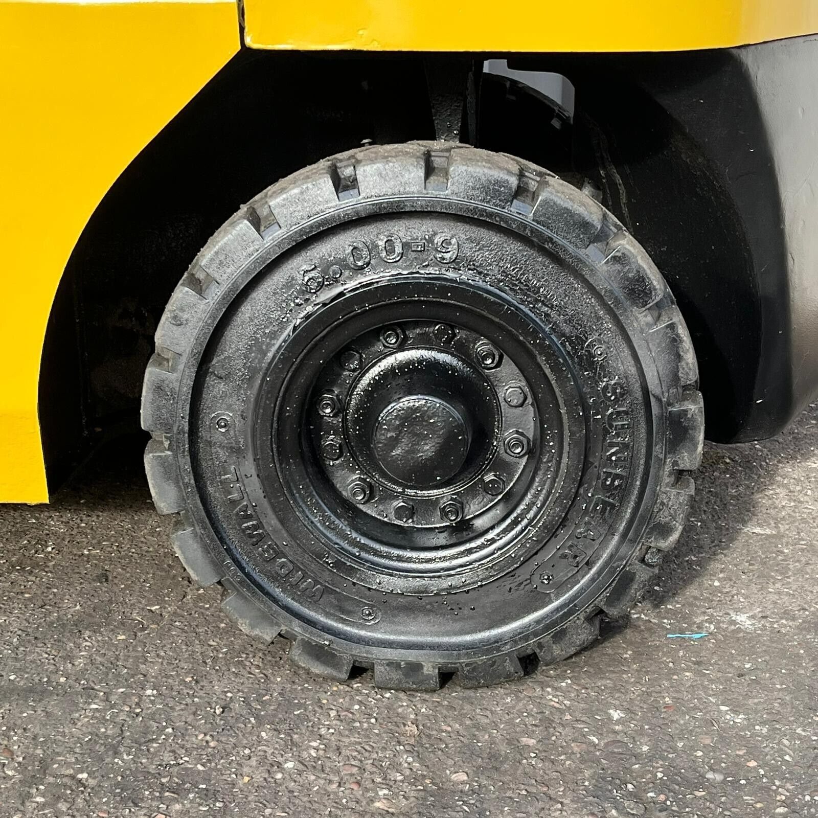 Muletto diesel usato Caterpillar modello DP25N2 in vendita - foto 7