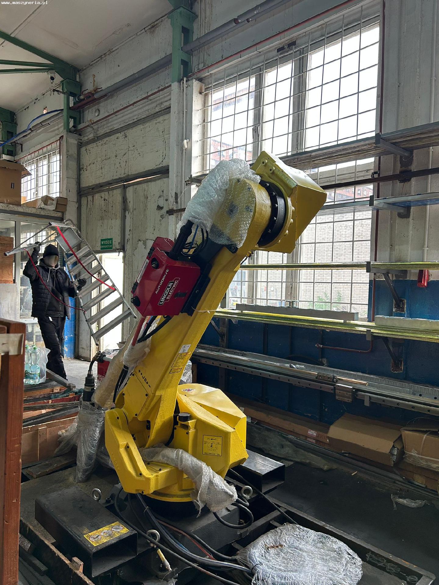 Stazione di saldatura robotizzata FANUC M-710iC/12L in vendita - foto 3