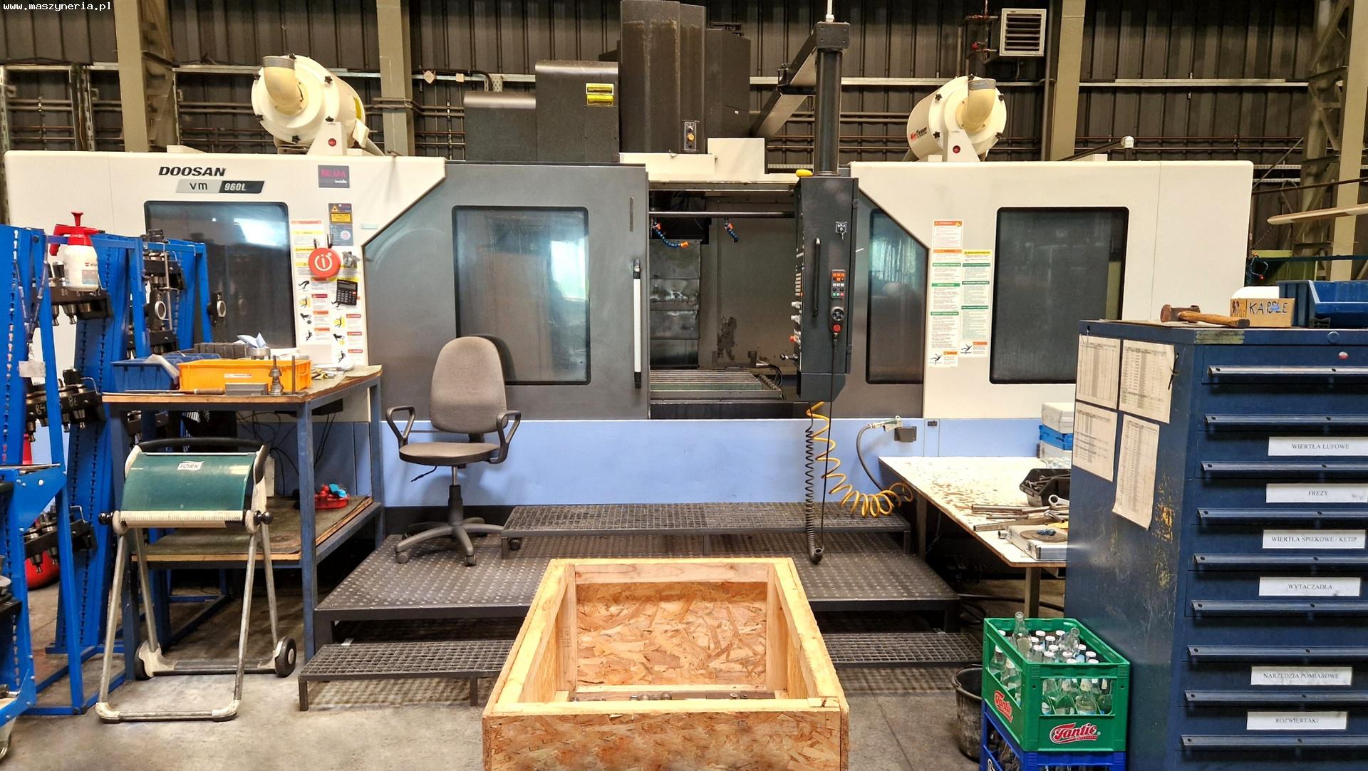 Centro di lavoro CNC DOOSAN VM 960L in vendita - foto 1