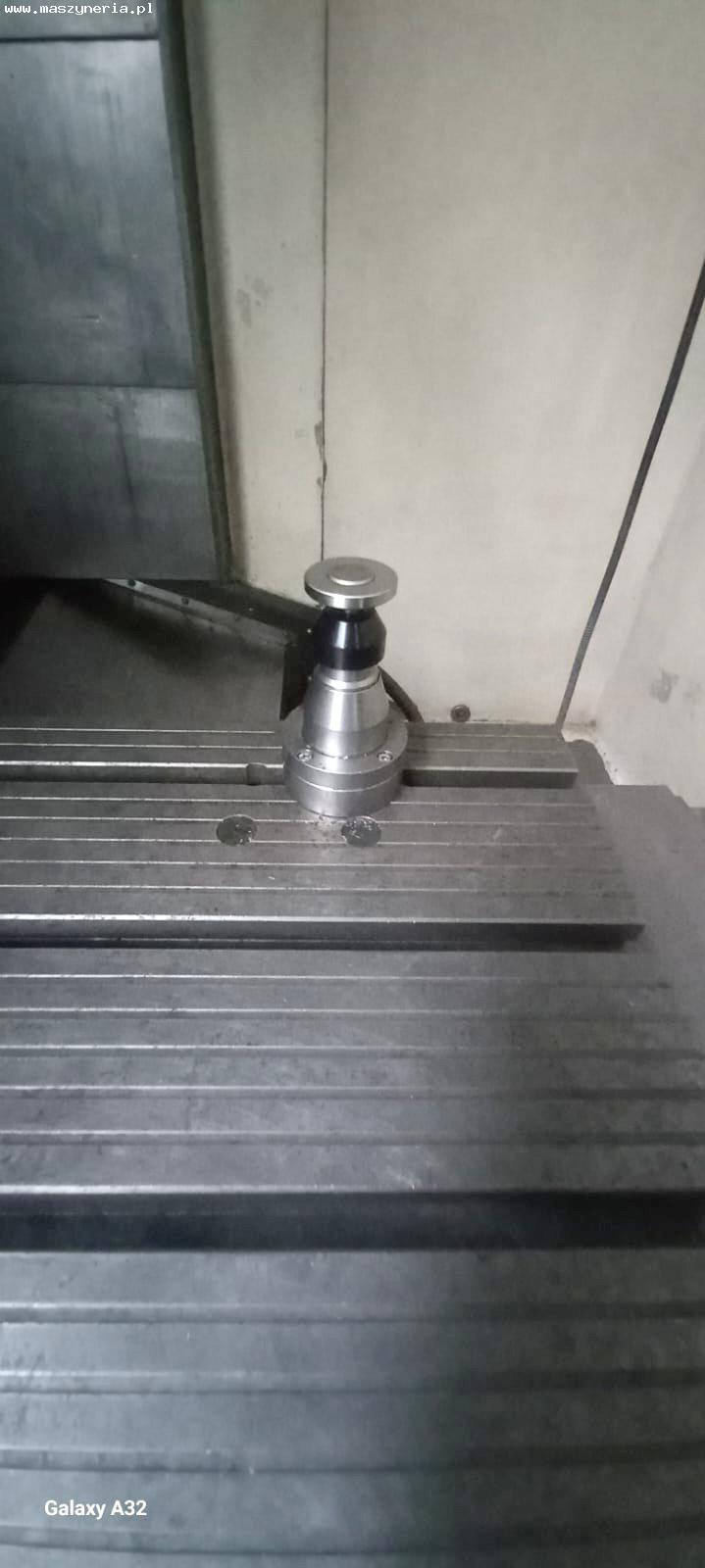 Centro di lavoro verticale CNC DECKEL MAHO DMC 63 V in vendita - foto 4