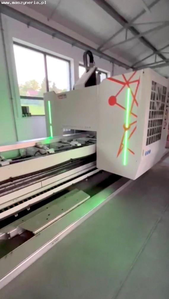 Centro di lavoro per profili InfoTEC 6205 PRO 5 AXIS in vendita - foto 2