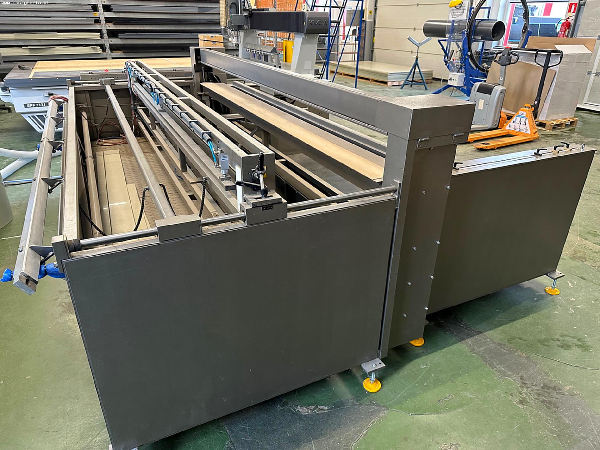 Piegatrice per plastica WEGENER BM 301 in vendita - foto 3