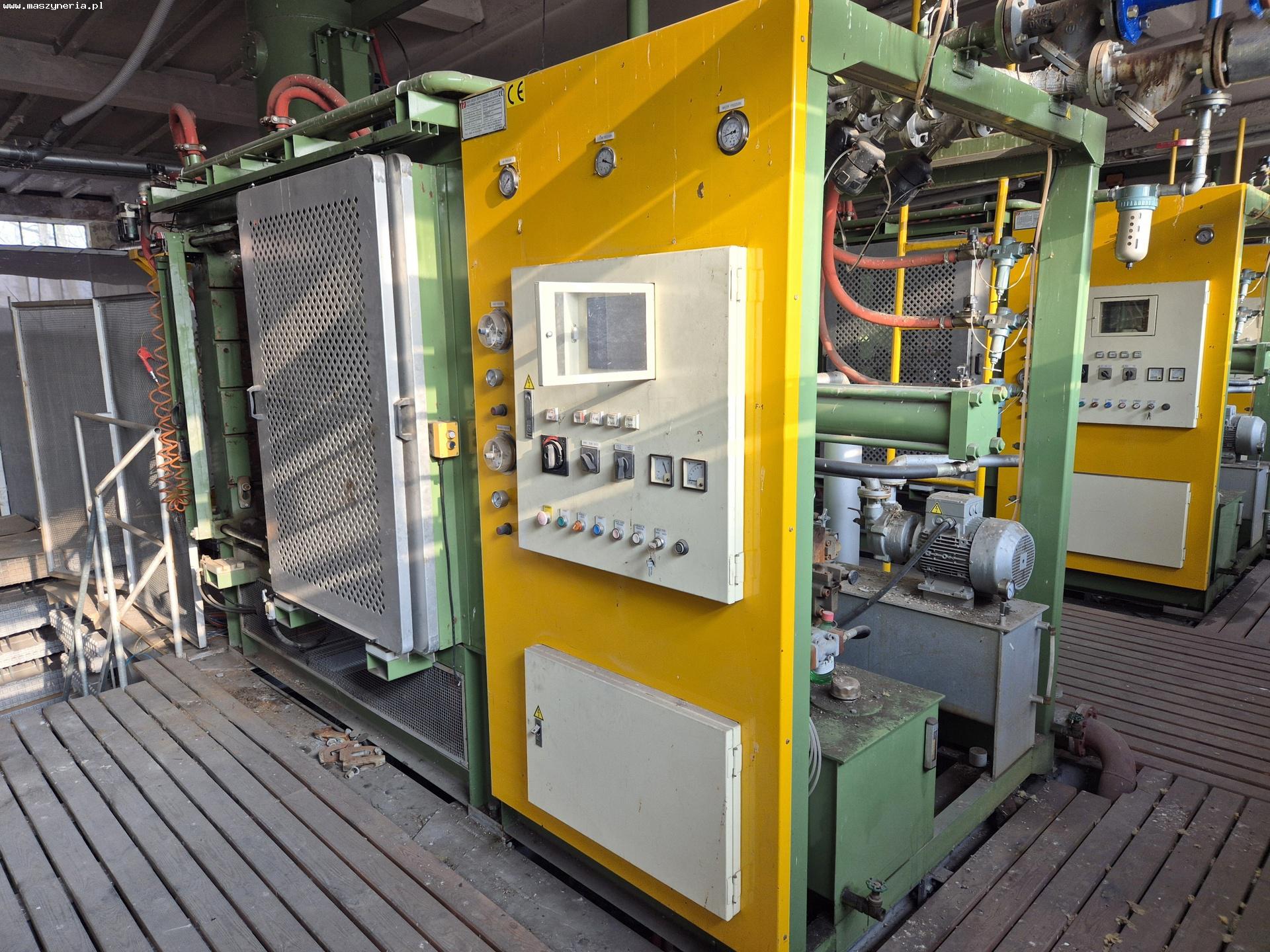 Macchina per lo stampaggio di polistirolo NAN-JHIEH in vendita - foto 10