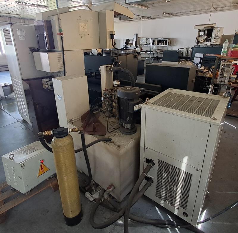 Macchina per elettroerosione a filo ACCUTEX AU-500iA in vendita - foto 3