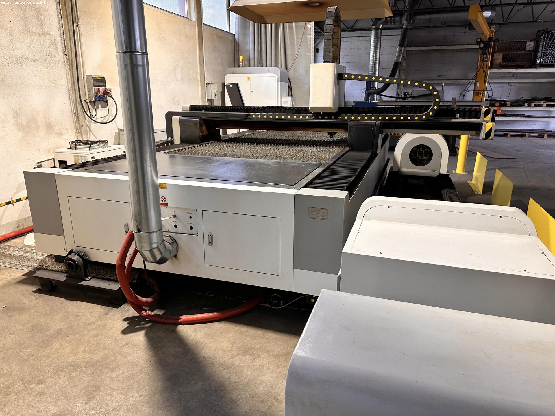 Macchina taglio laser CORMAK LF3015LNR in vendita - foto 5