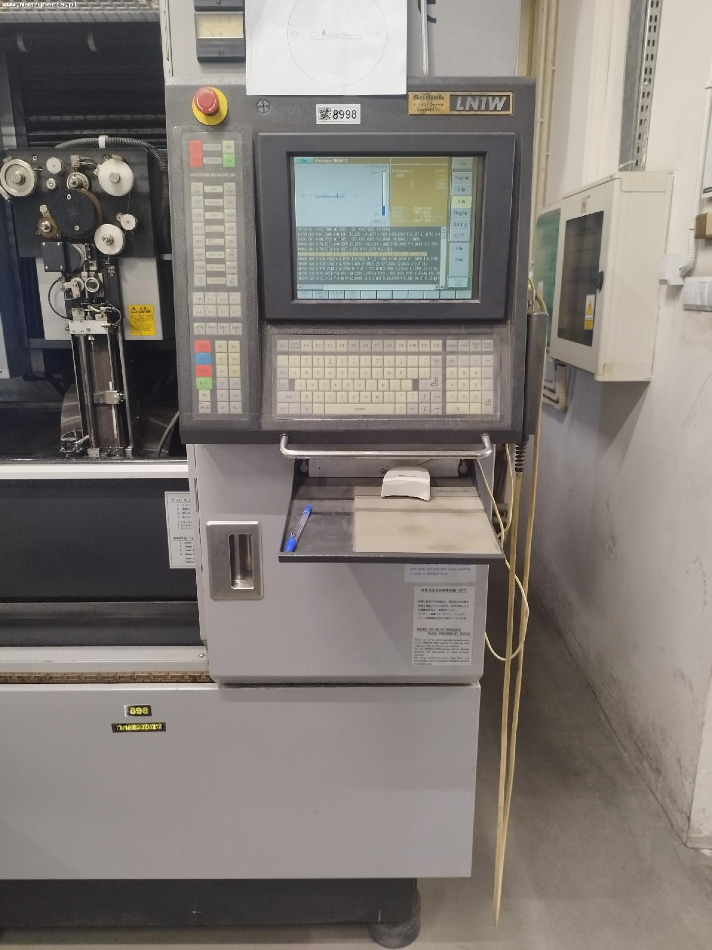 Macchina per elettroerosione a filo SODICK AQ325L in vendita - foto 3