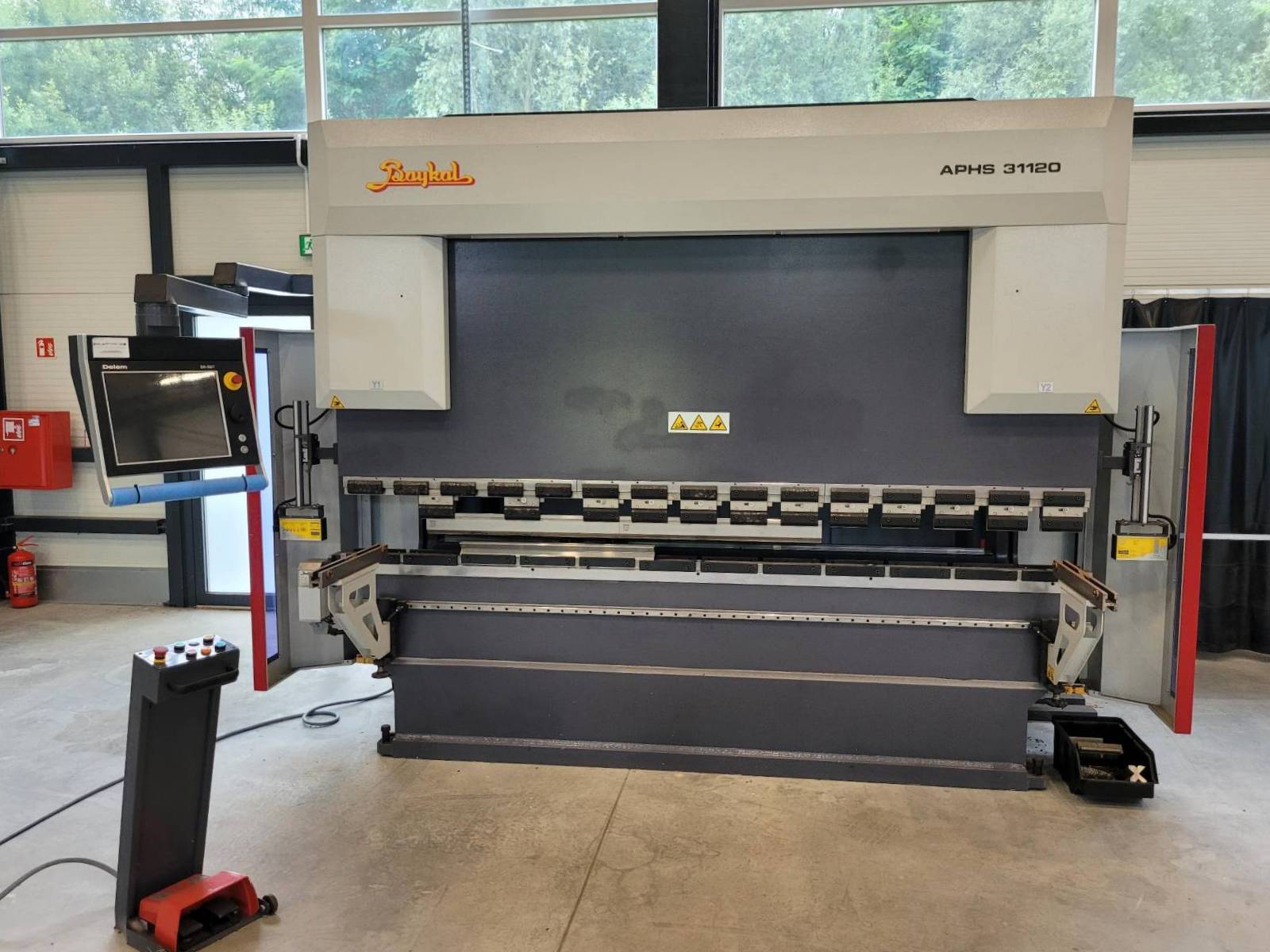 Pressa piegatrice idraulica CNC BAYKAL APHS 31120 in vendita - foto 1