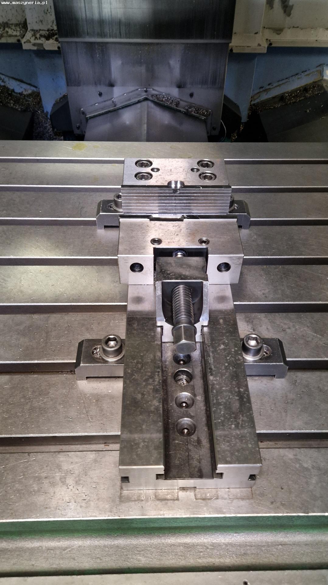 Centro di lavoro CNC DOOSAN VM 960L in vendita - foto 4