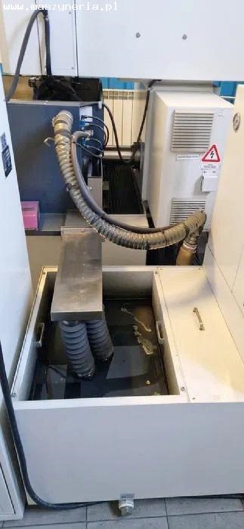 Macchina per elettroerosione a filo CHMER GX430L+ in vendita - foto 4