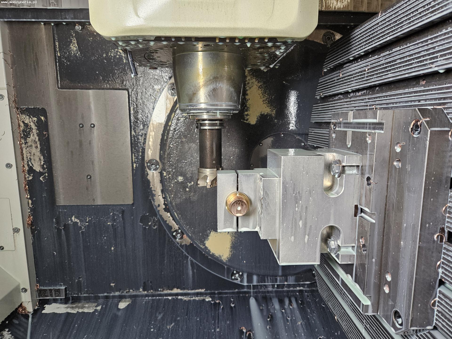 Centro di lavoro CNC DMG MORI CMX 70 U in vendita - foto 5