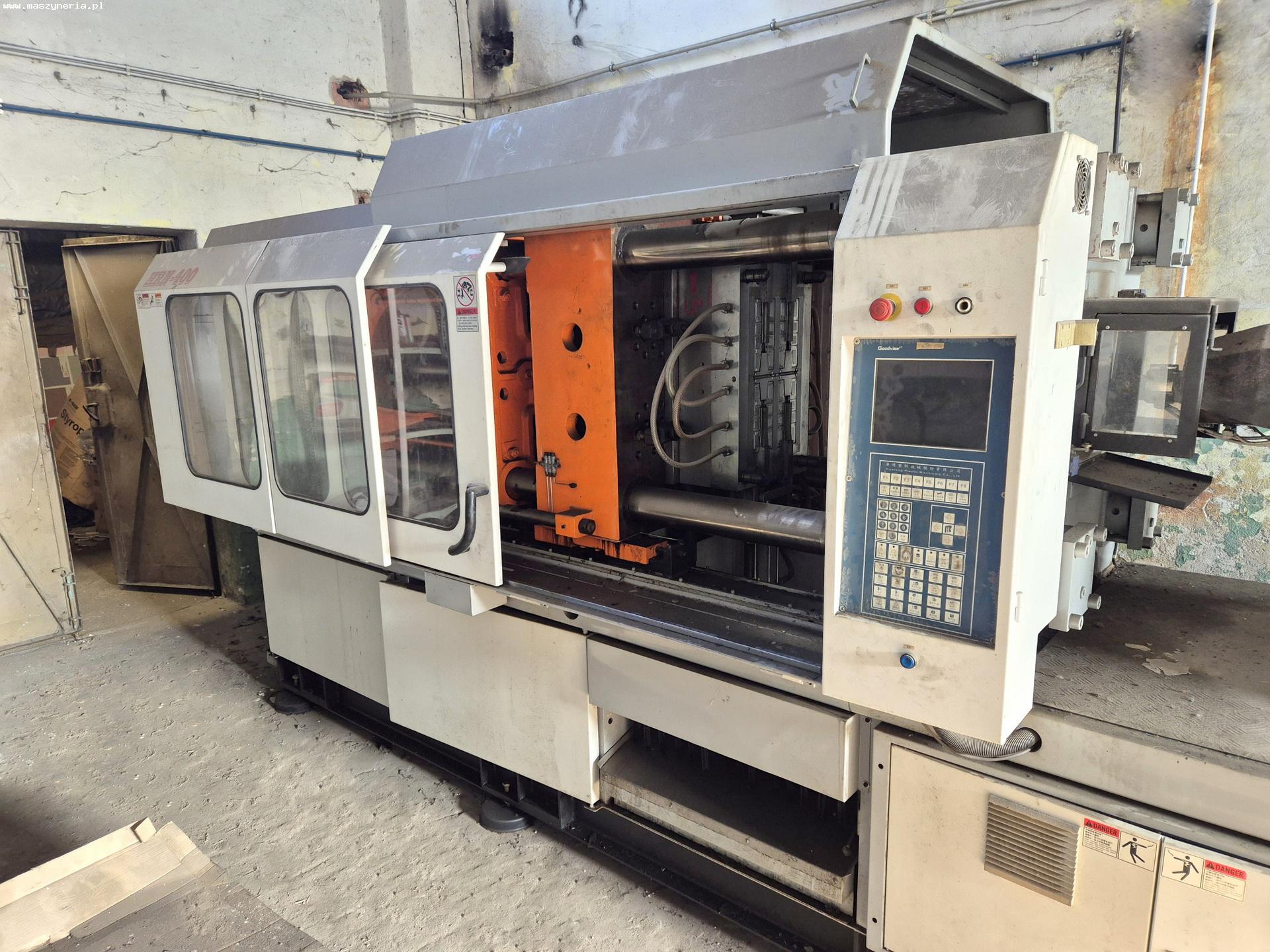 Pressa a iniezione HUARONG HRN-400 in vendita - foto 1