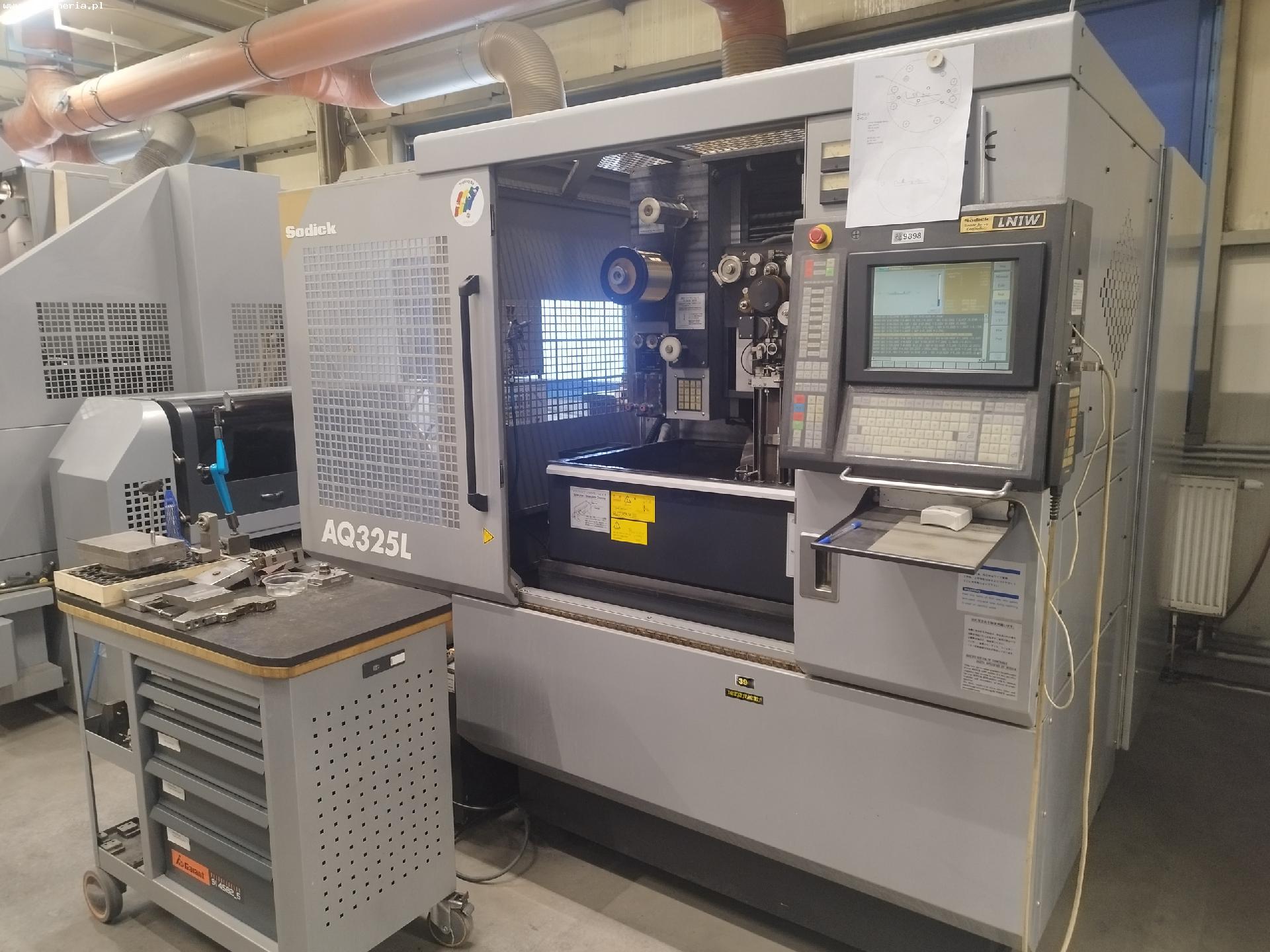 Macchina per elettroerosione a filo SODICK AQ325L in vendita - foto 1