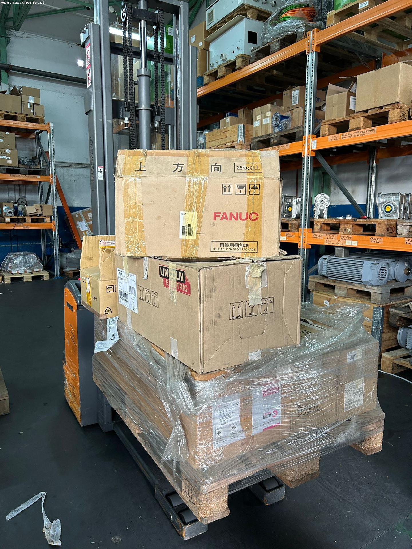 Stazione di saldatura robotizzata FANUC M-710iC/12L in vendita - foto 4