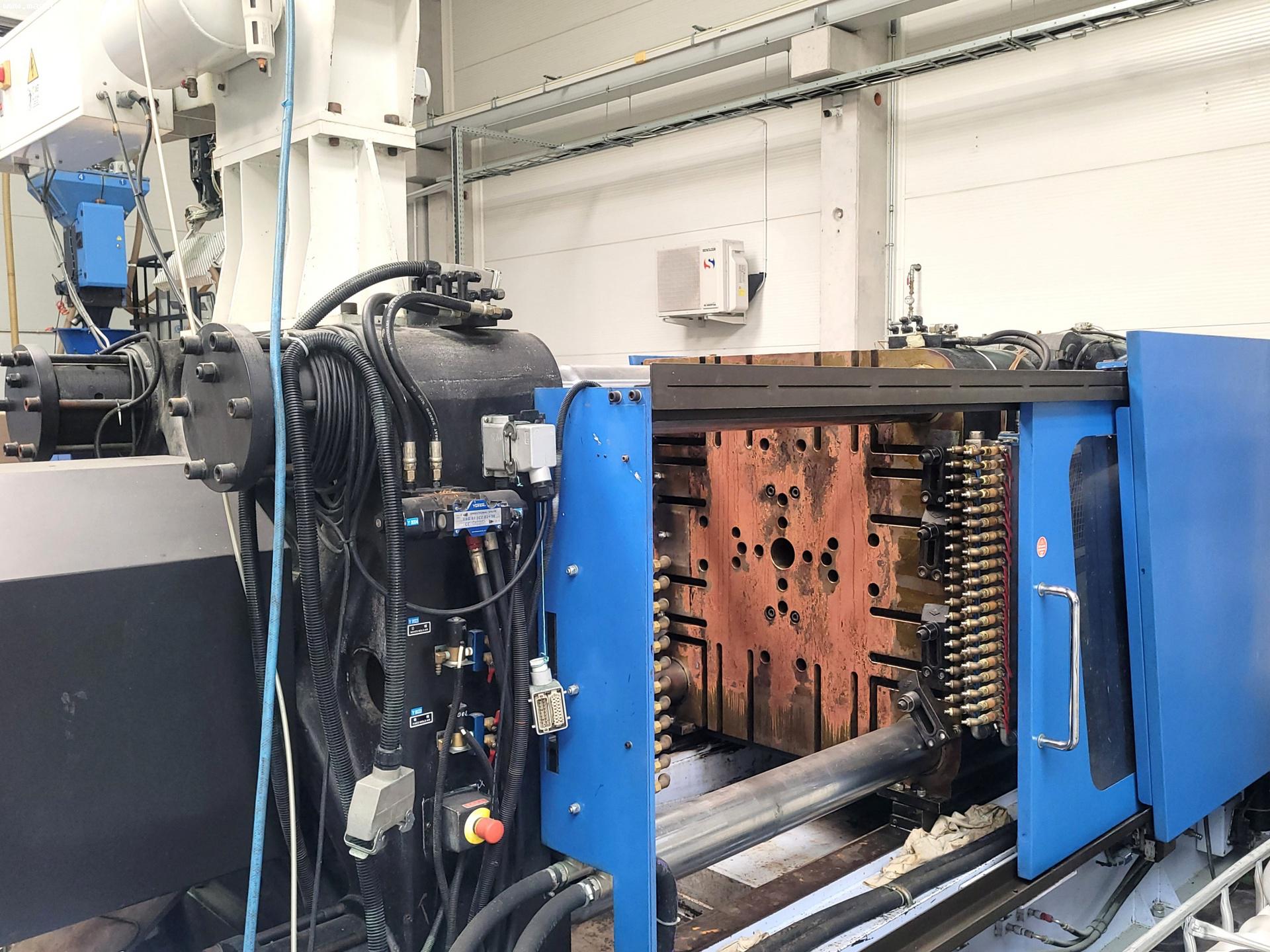 Pressa a iniezione FCS SD-600 M in vendita - foto 2