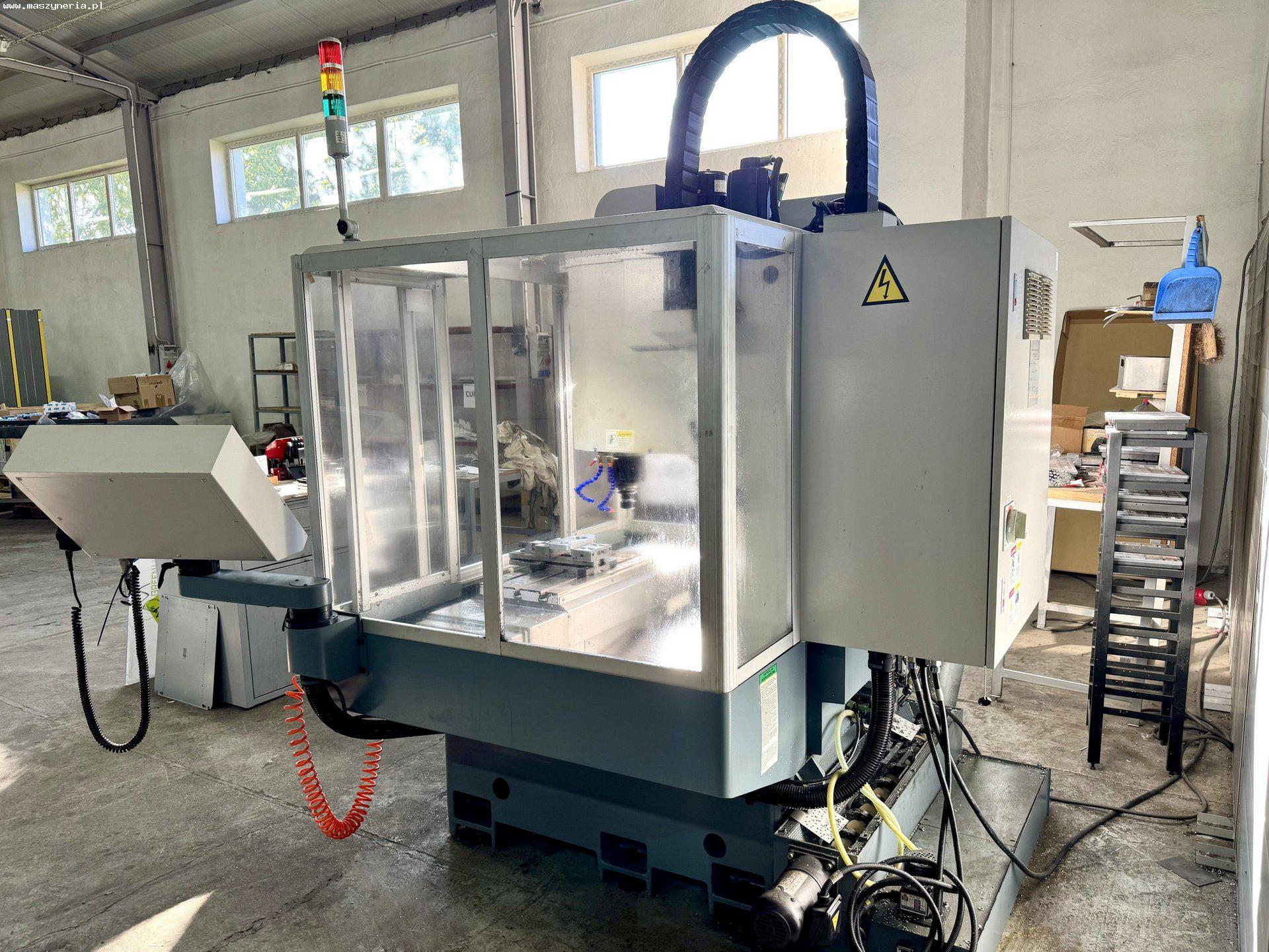  Centro di lavoro CNC WAFO VS-8 SMART in vendita - foto 5