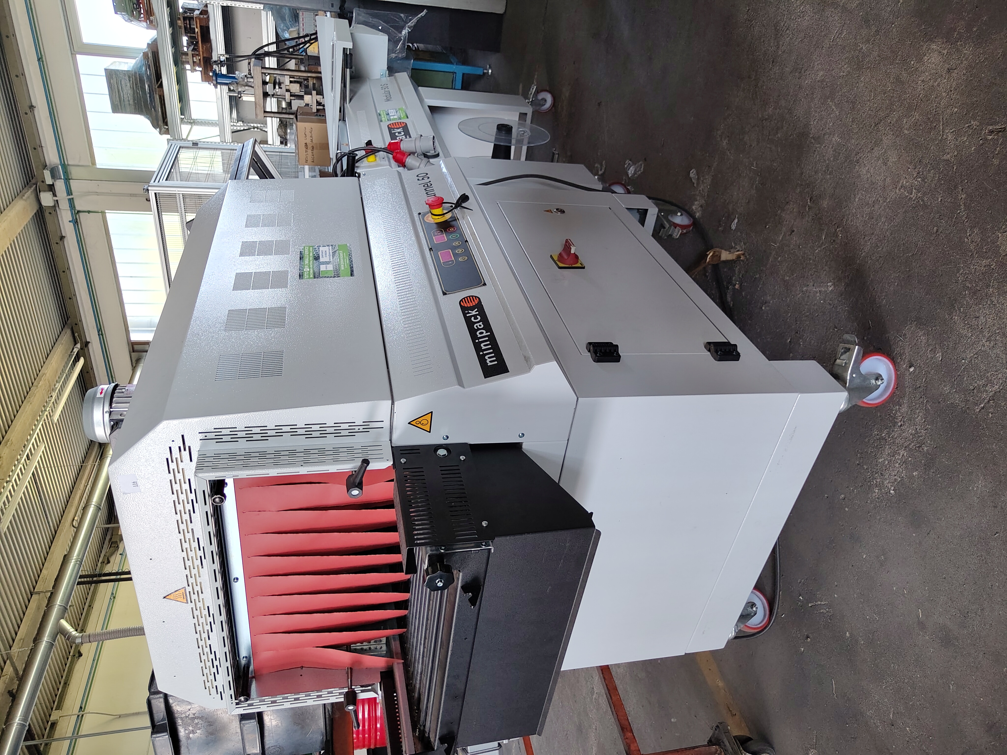 Confeszionatrice MINIPACK MODULAR 50 + TUNNEL 50 in vendita - foto 4