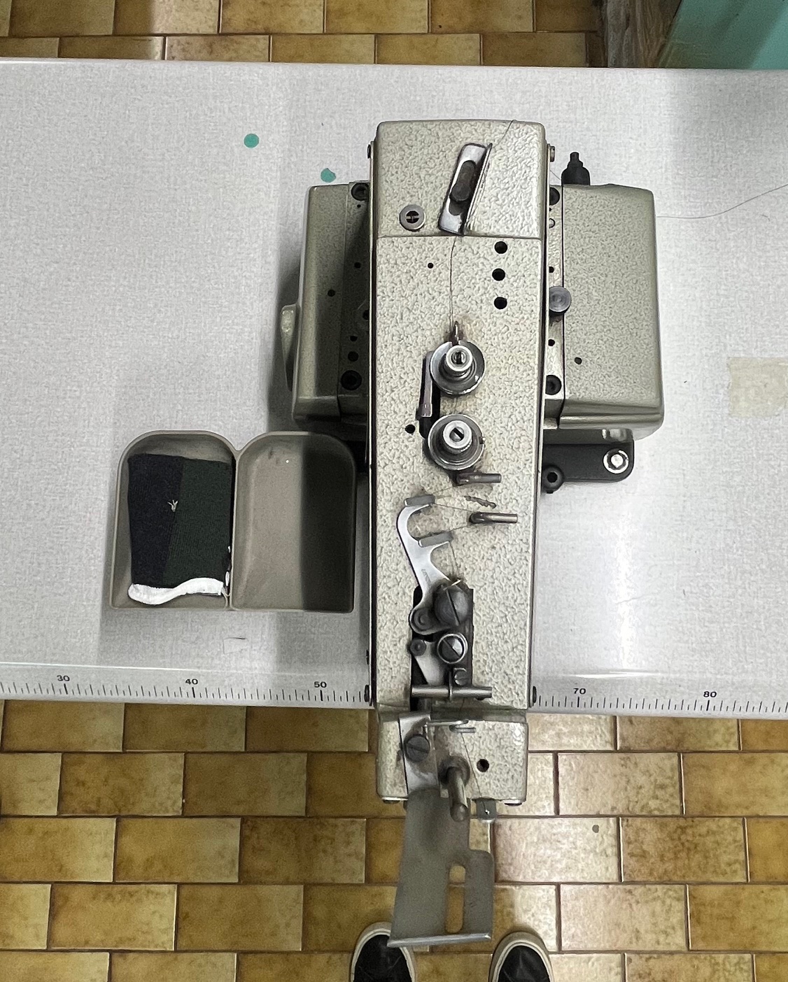 ASOLATRICE DURKOPP + MACCHINA ATTACCA BOTTONI CONSEW in vendita - foto 7