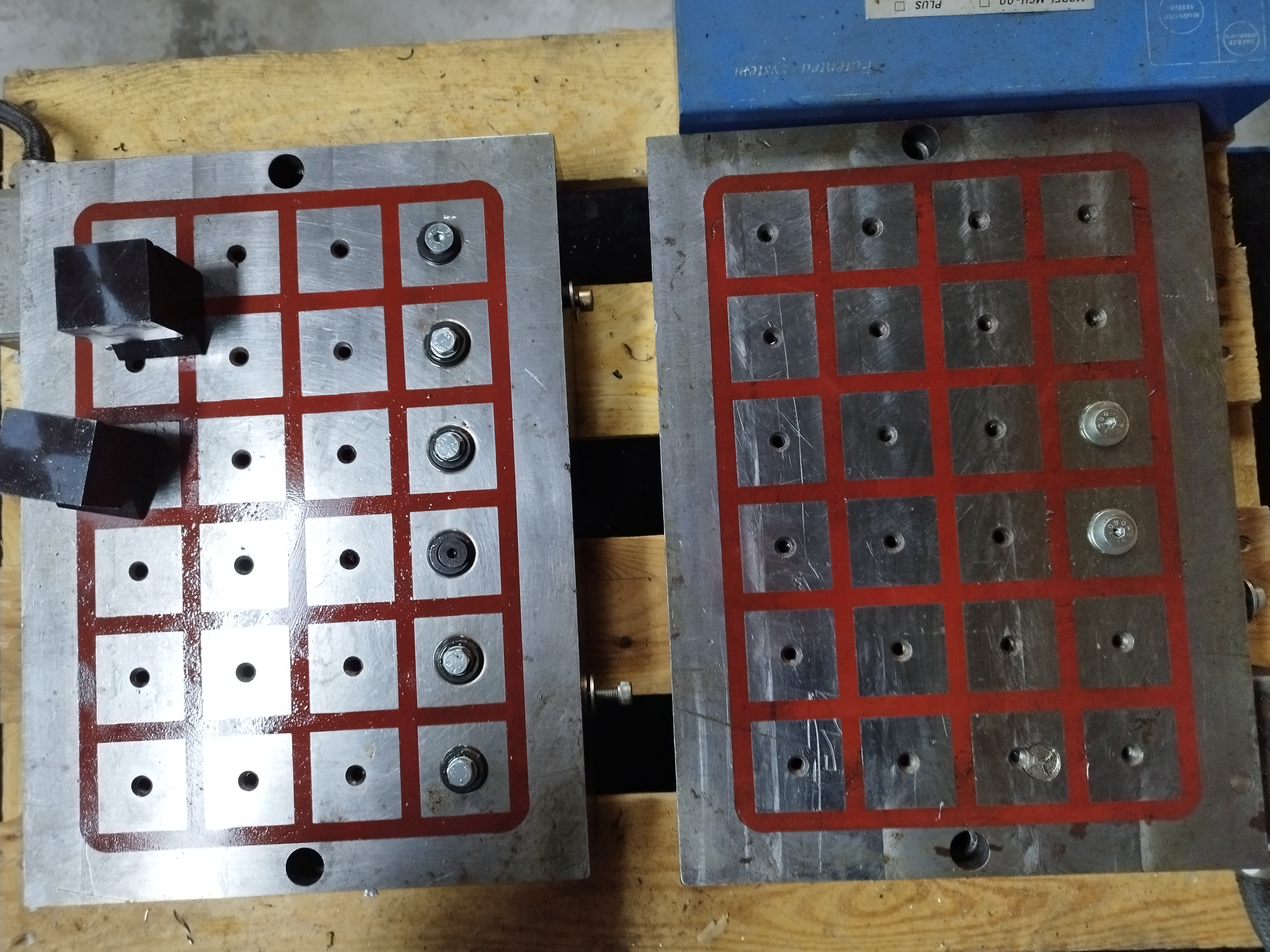 PIANI ELETTROMAGNETICI  in vendita - foto 1