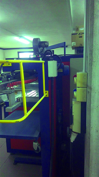 MACCHINA CONFEZIONATRICE E TERMOFORMATRICE MARCA APM in vendita - foto 11