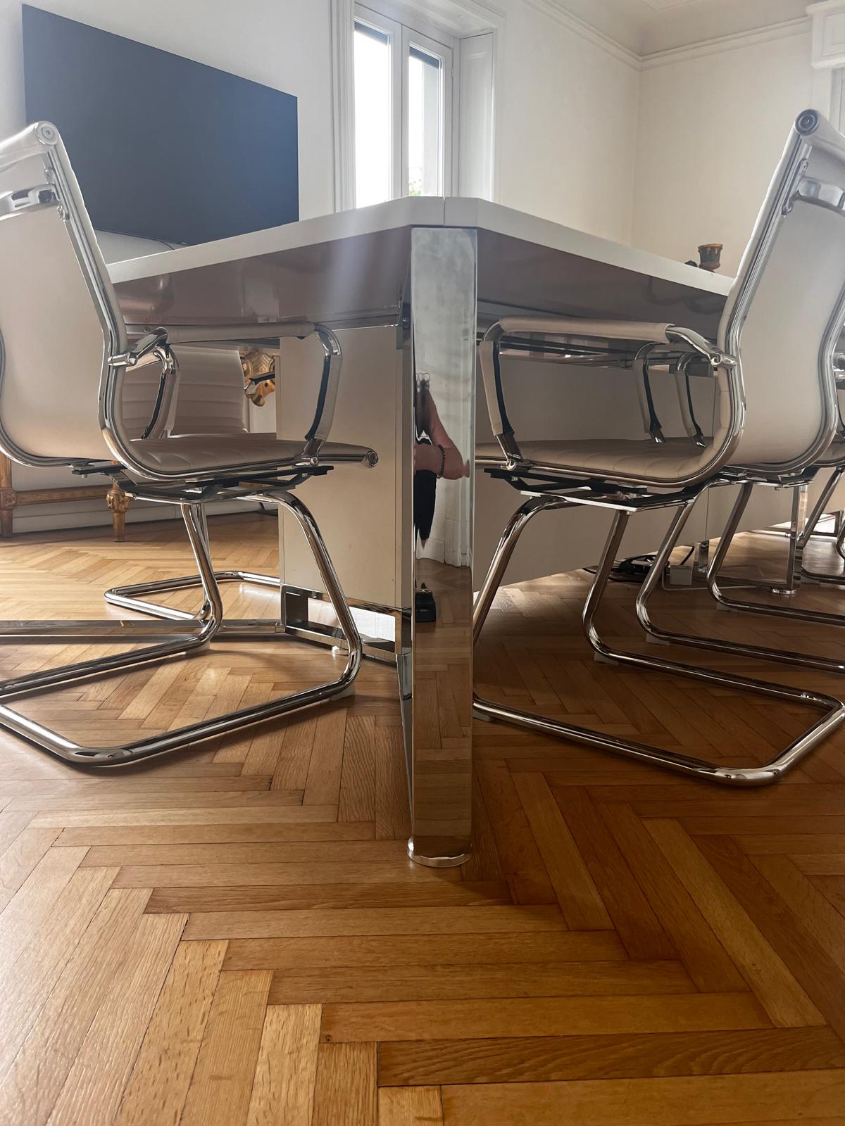 Tavolo sala riunioni 4mt con passa cavi in vendita - foto 3