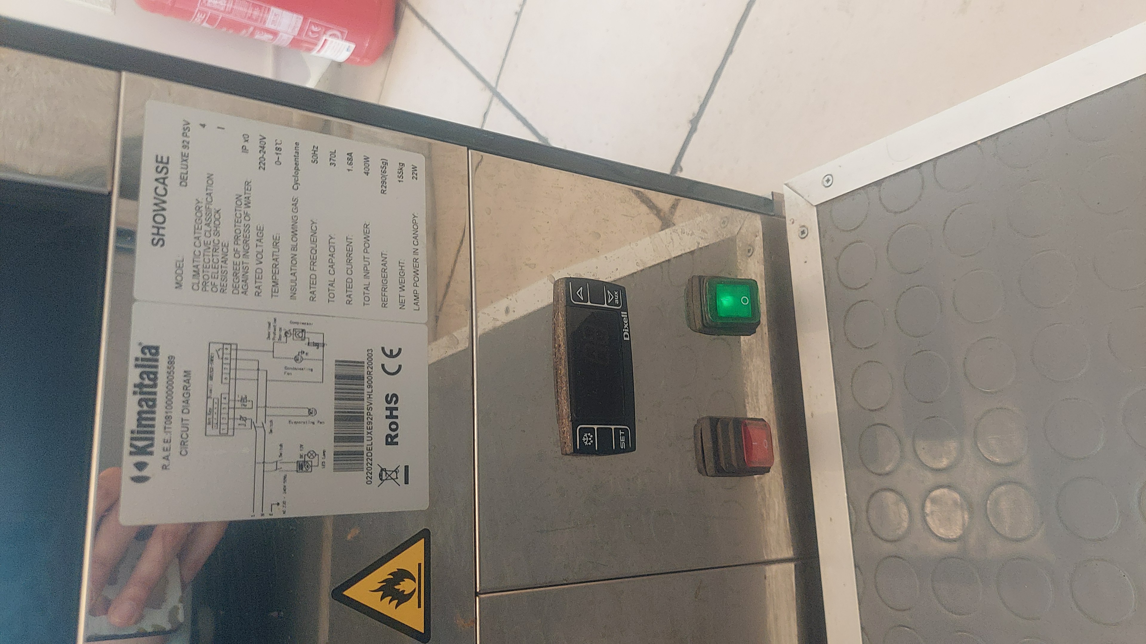 Vetrina pasticceria positiva  in vendita - foto 4