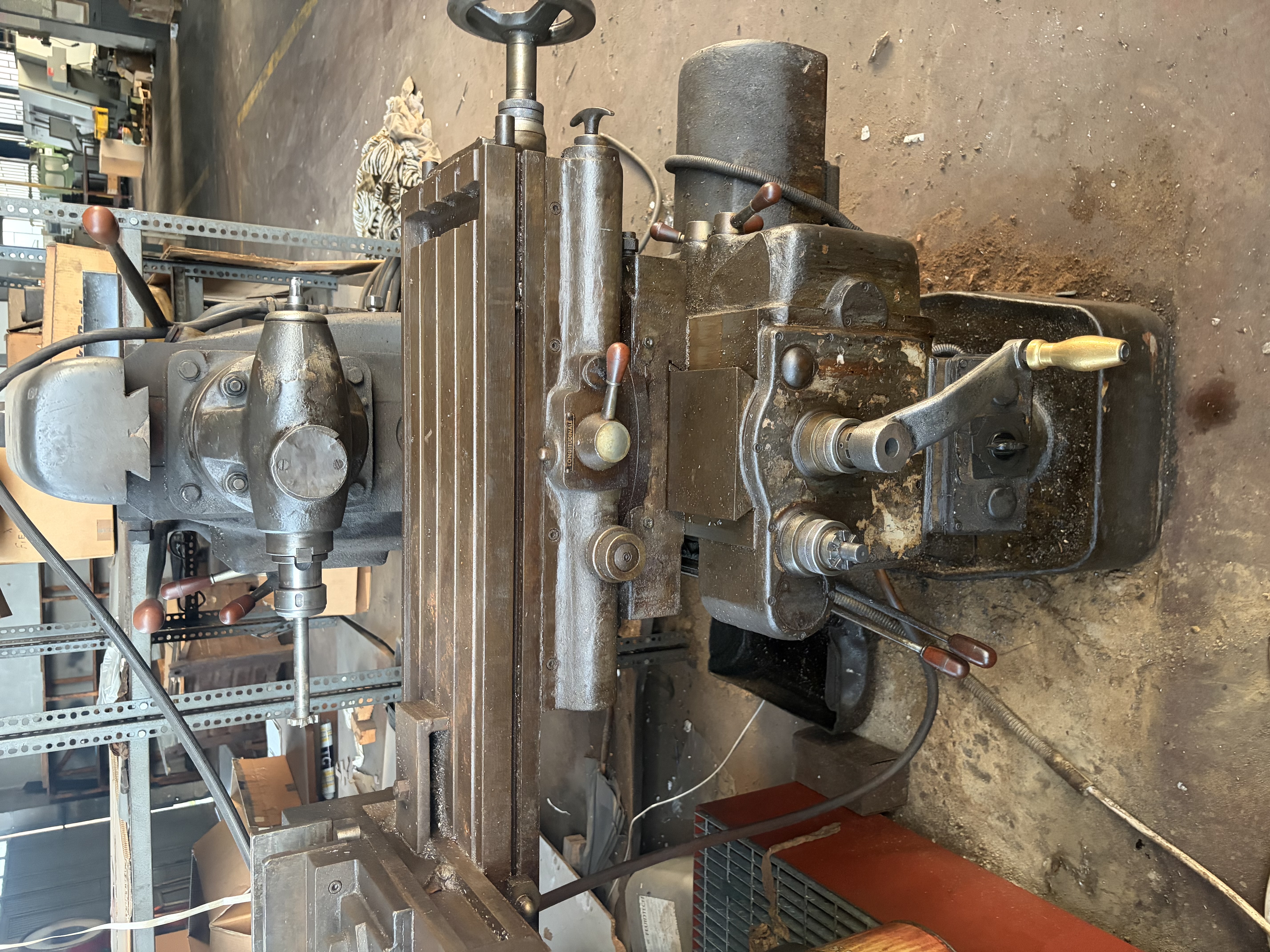 Fresatrice universale REMAC – Tavola 1000 mm in vendita - foto 7