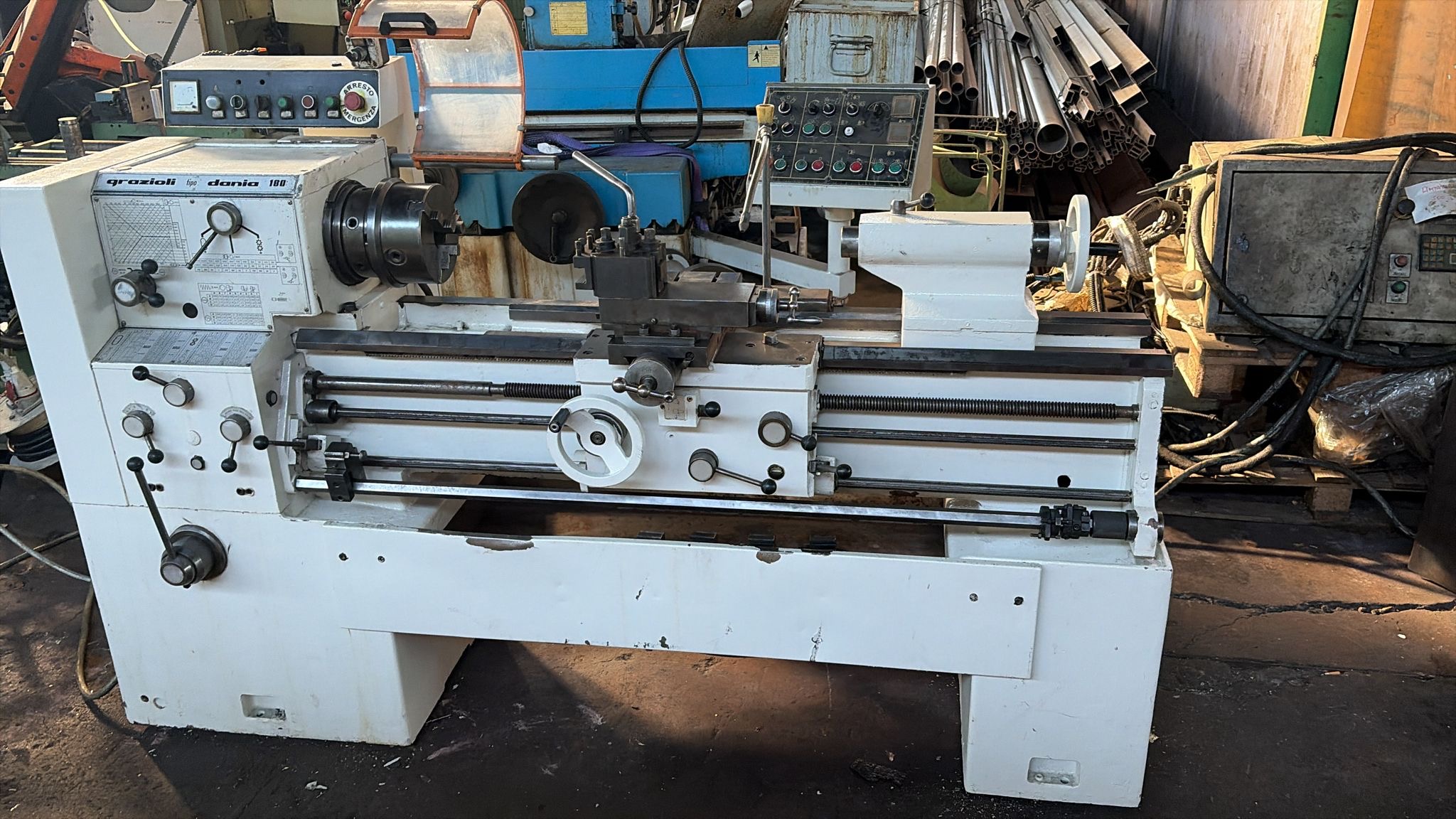 Torni per metallo in vendita