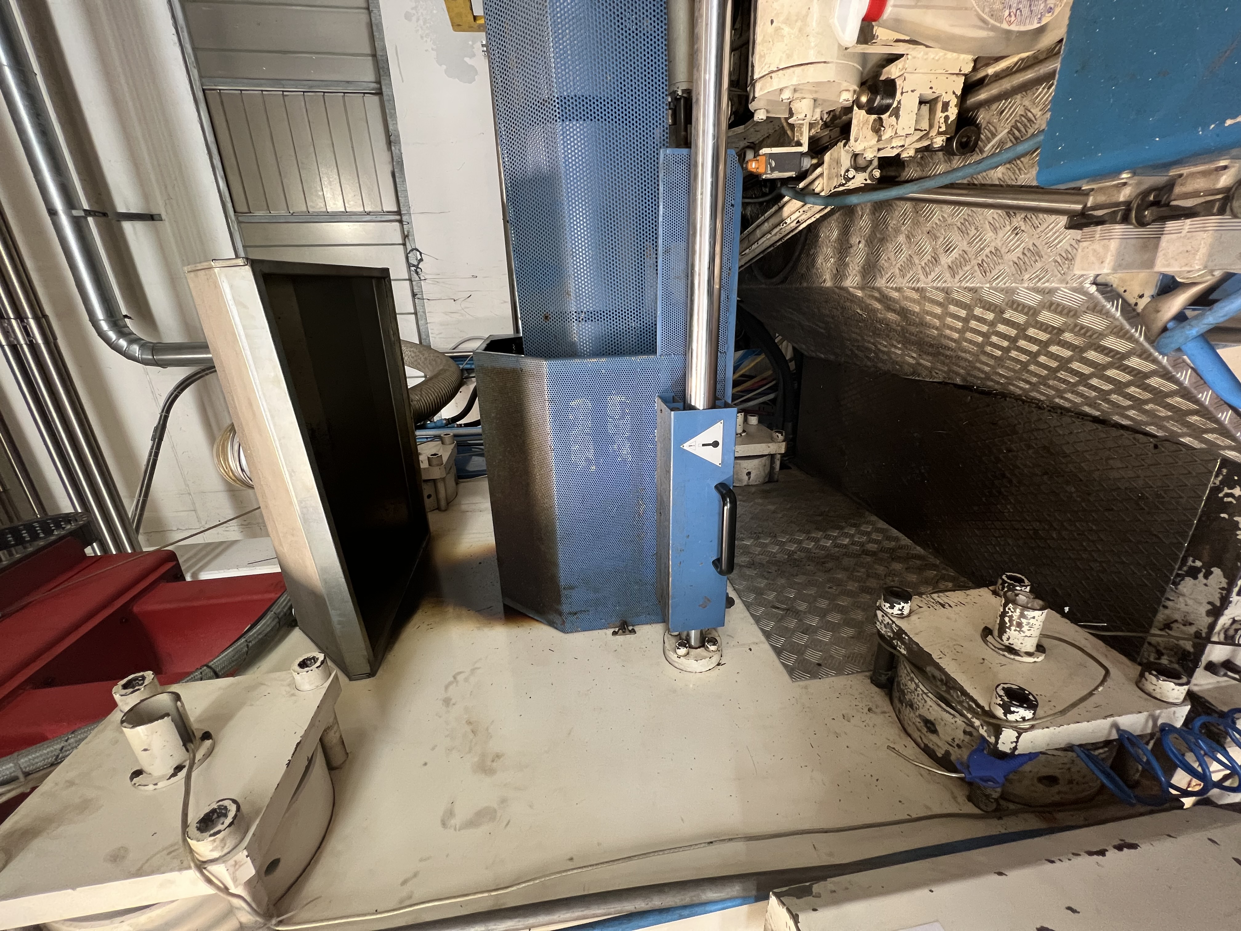 Pressa ad iniezione plastica Realpres 1100 in vendita - foto 5