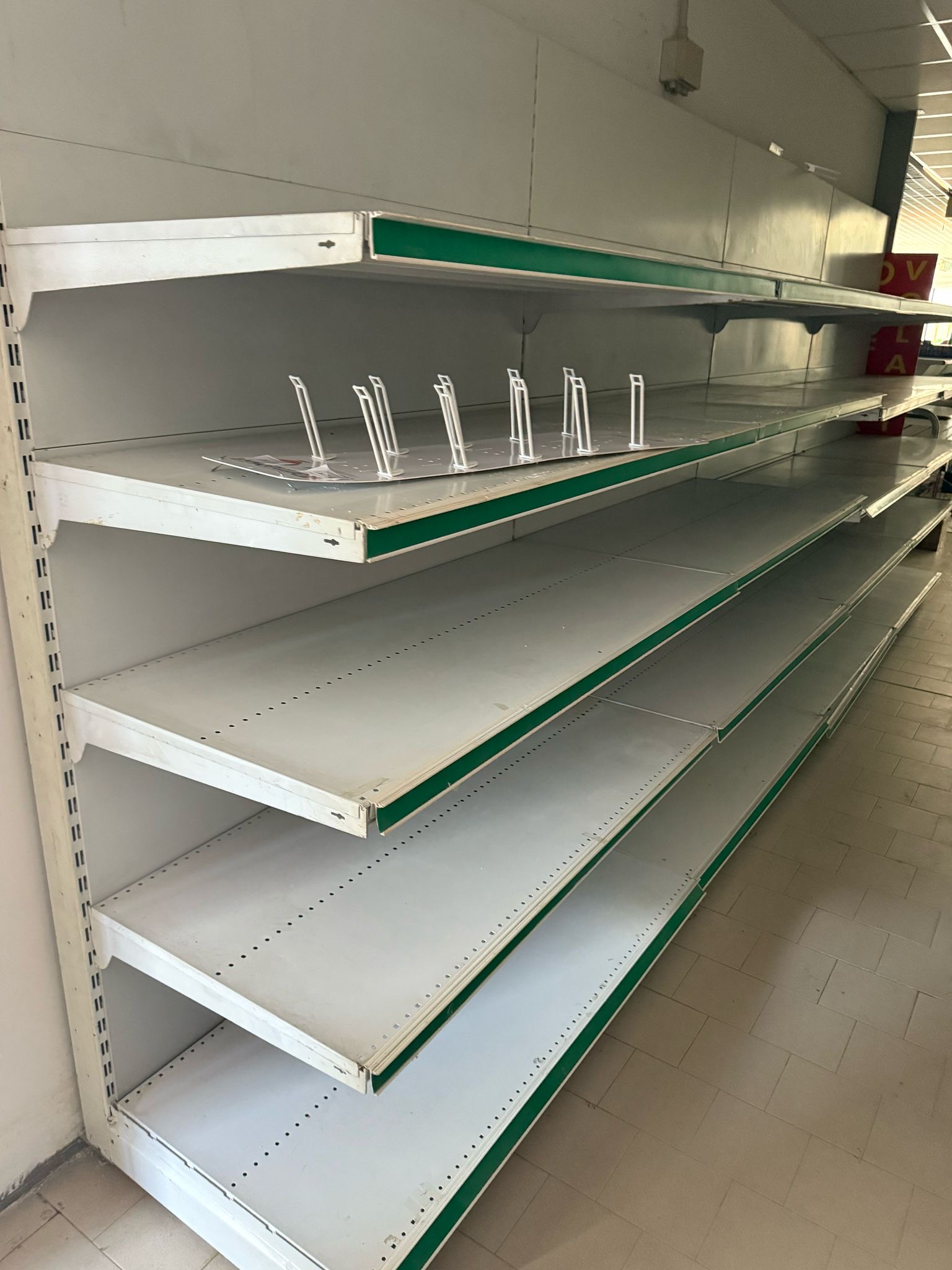 Scaffalatura da supermercato  in vendita - foto 2