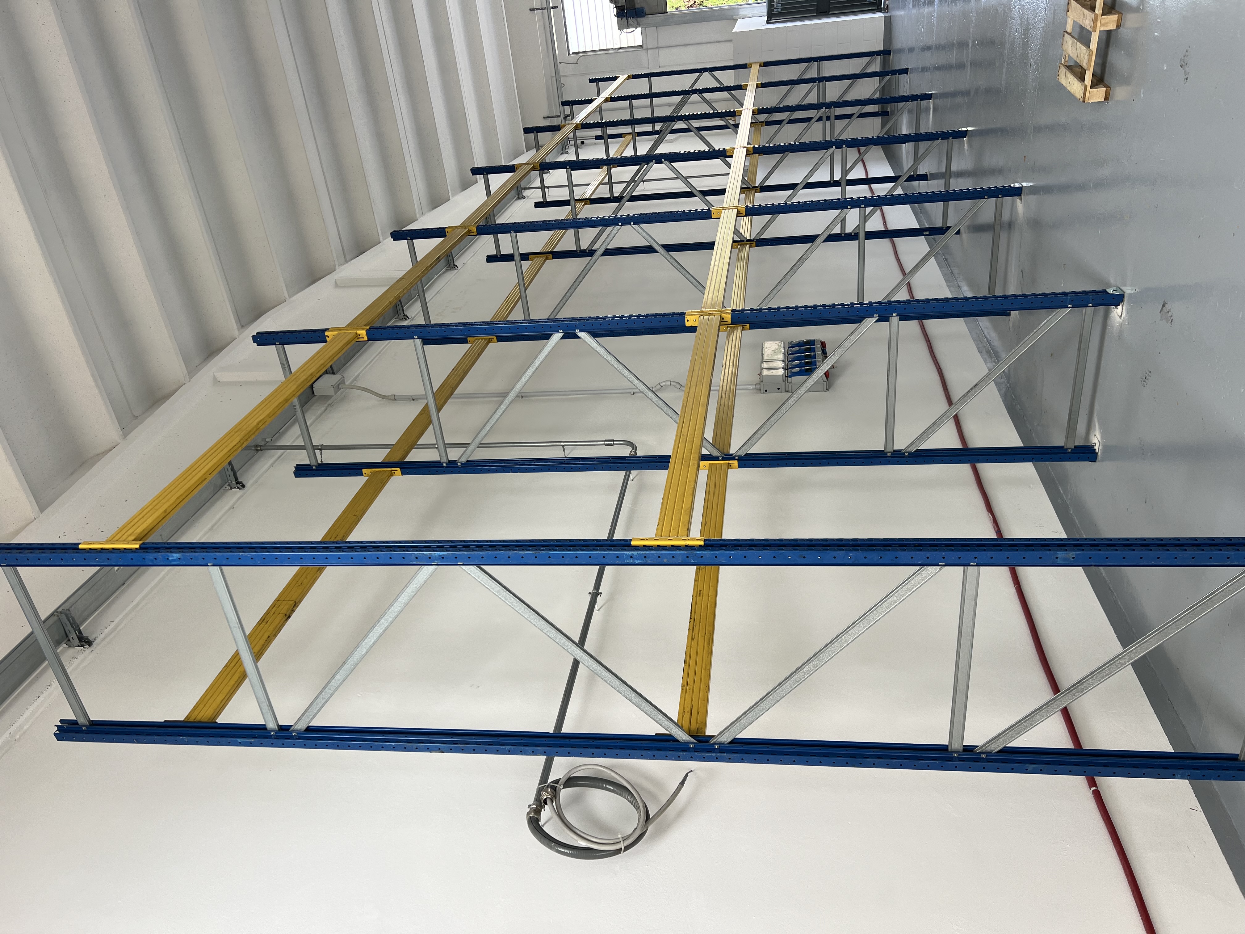 Scaffalatura  in vendita - foto 2