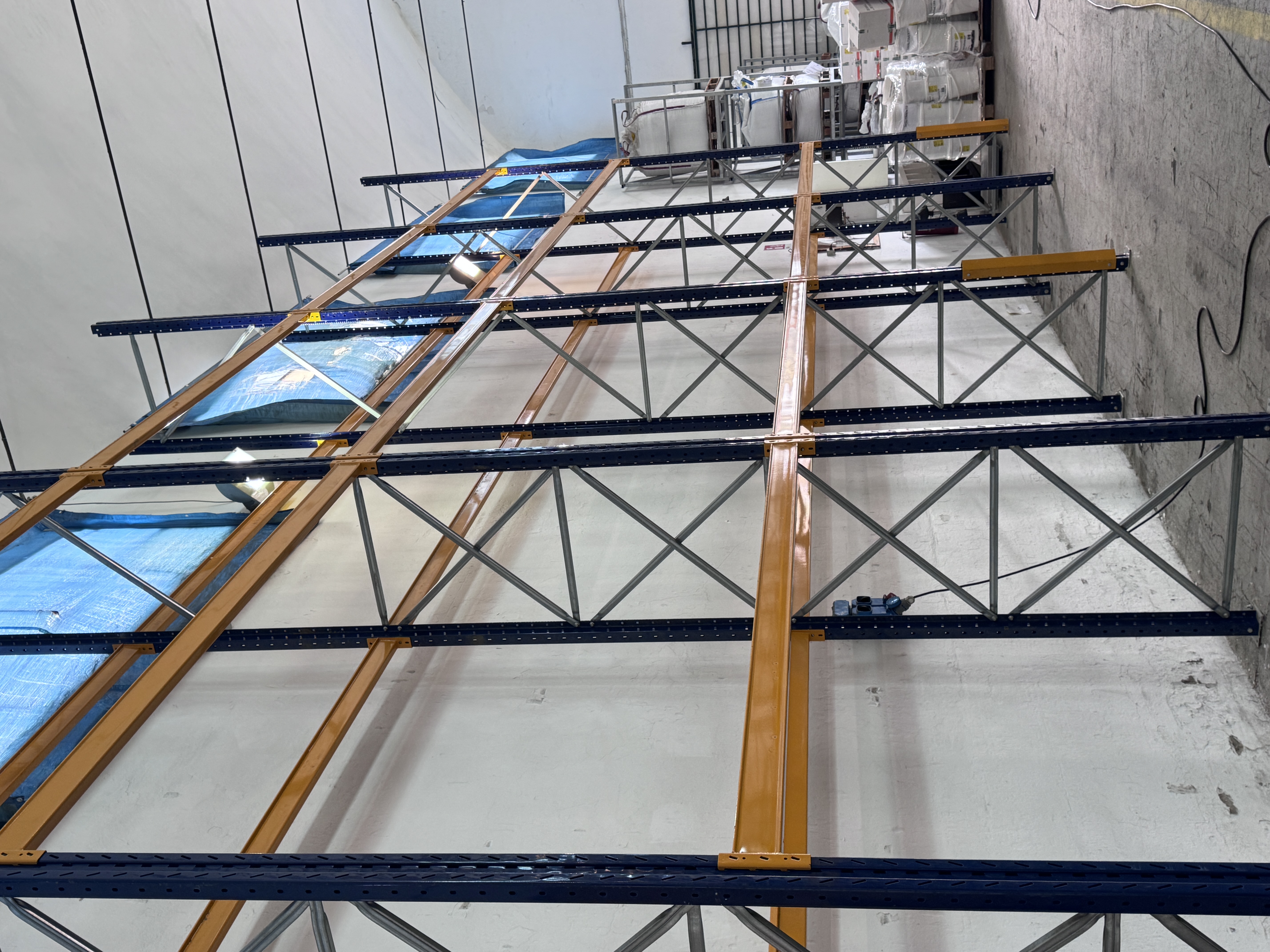 Scaffalatura metallica  in vendita - foto 3