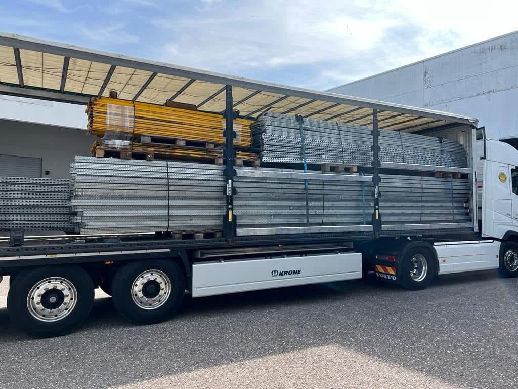 Scaffalature e soppalchi Napoli  in vendita - foto 3