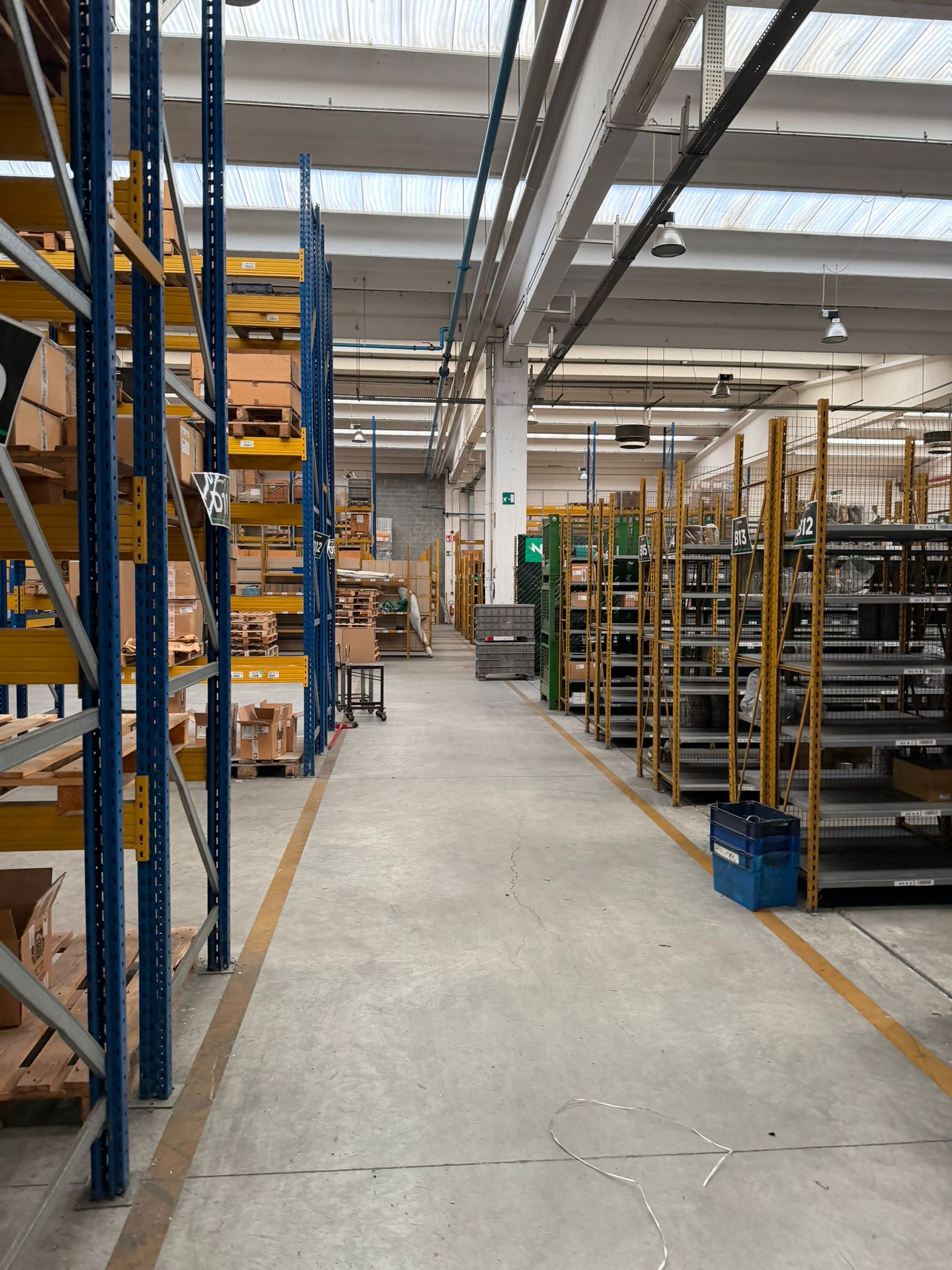 Scaffalature in vendita