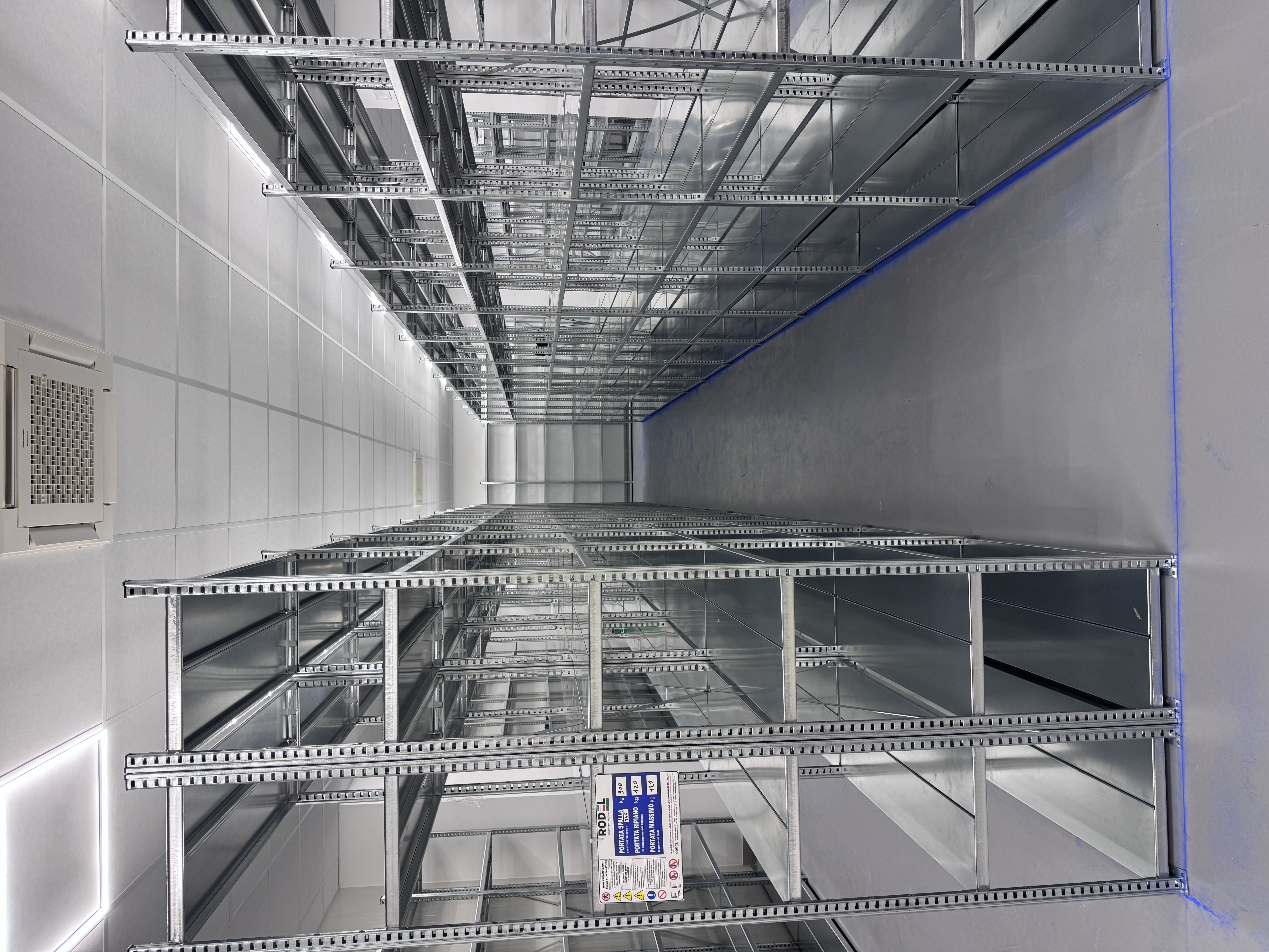 Scaffalatura medio carico in vendita - foto 3