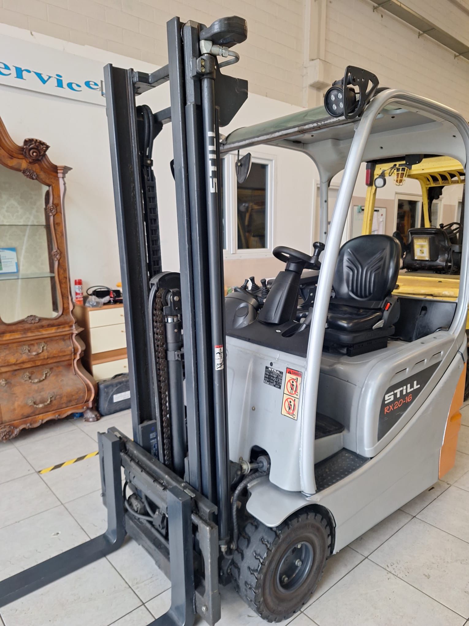 Muletti e Traspallet  in vendita - foto 1