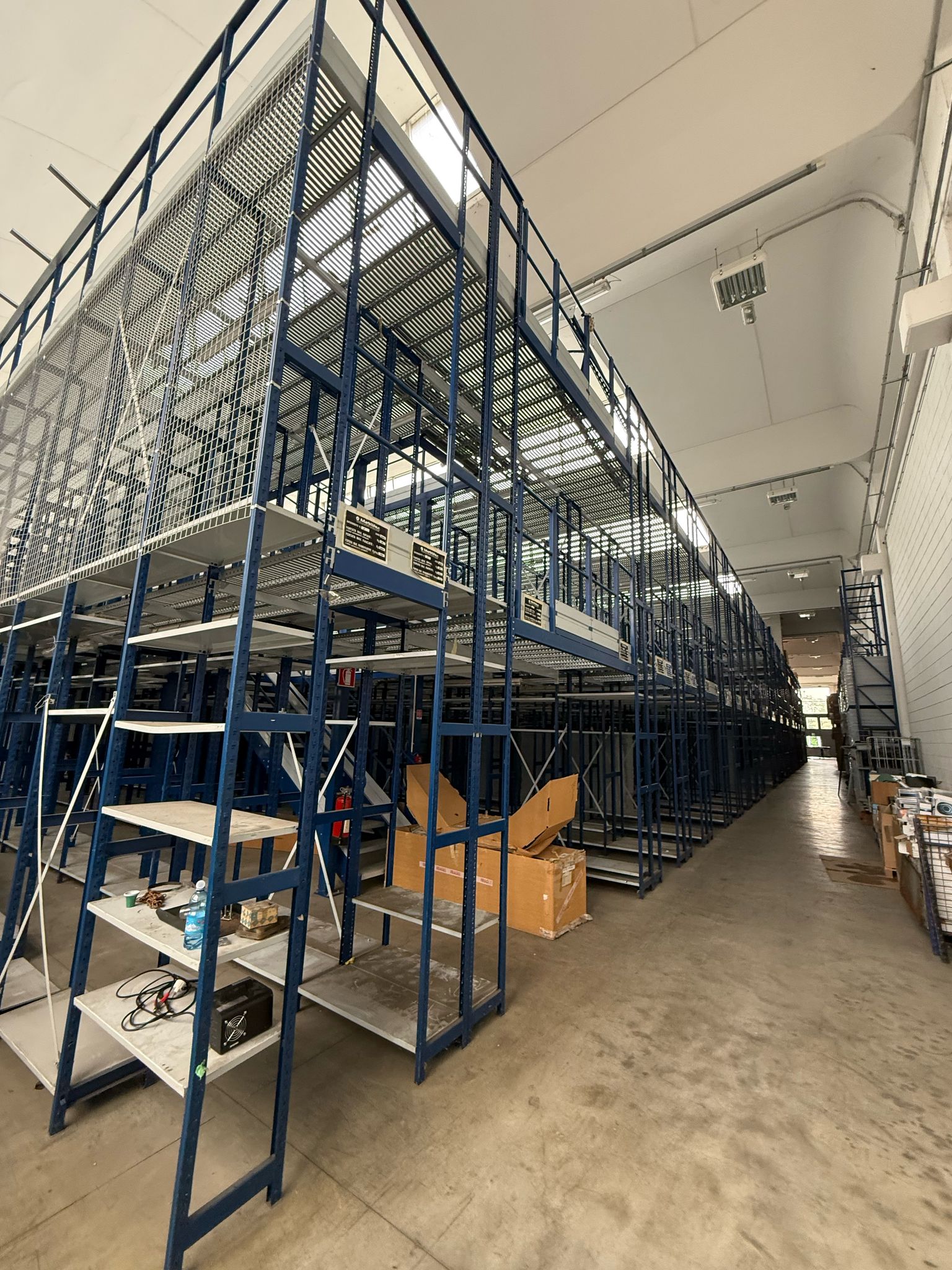 Scaffalature usate Napoli  in vendita - foto 2