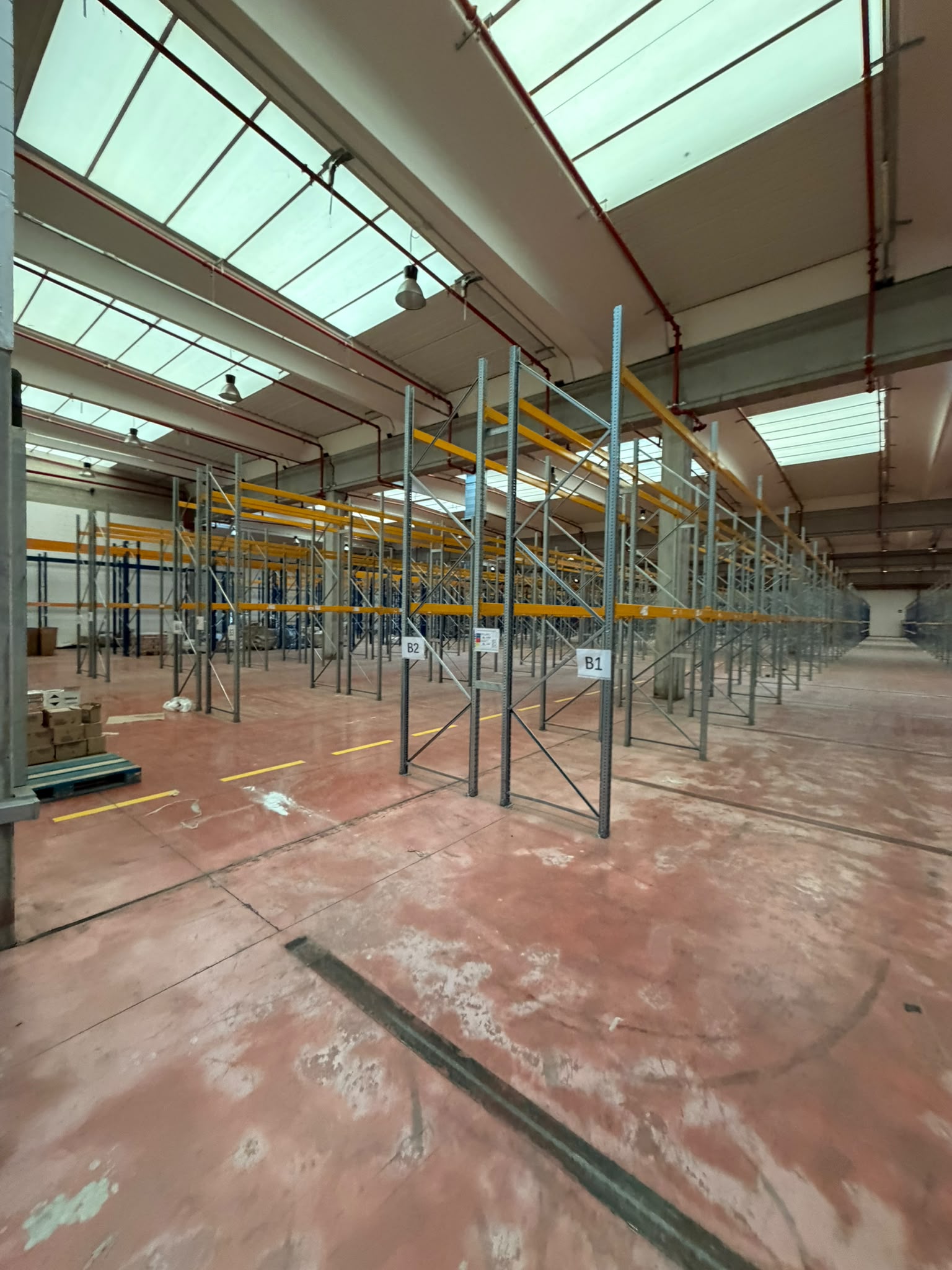 Allestimenti per magazzino napoli in vendita - foto 4