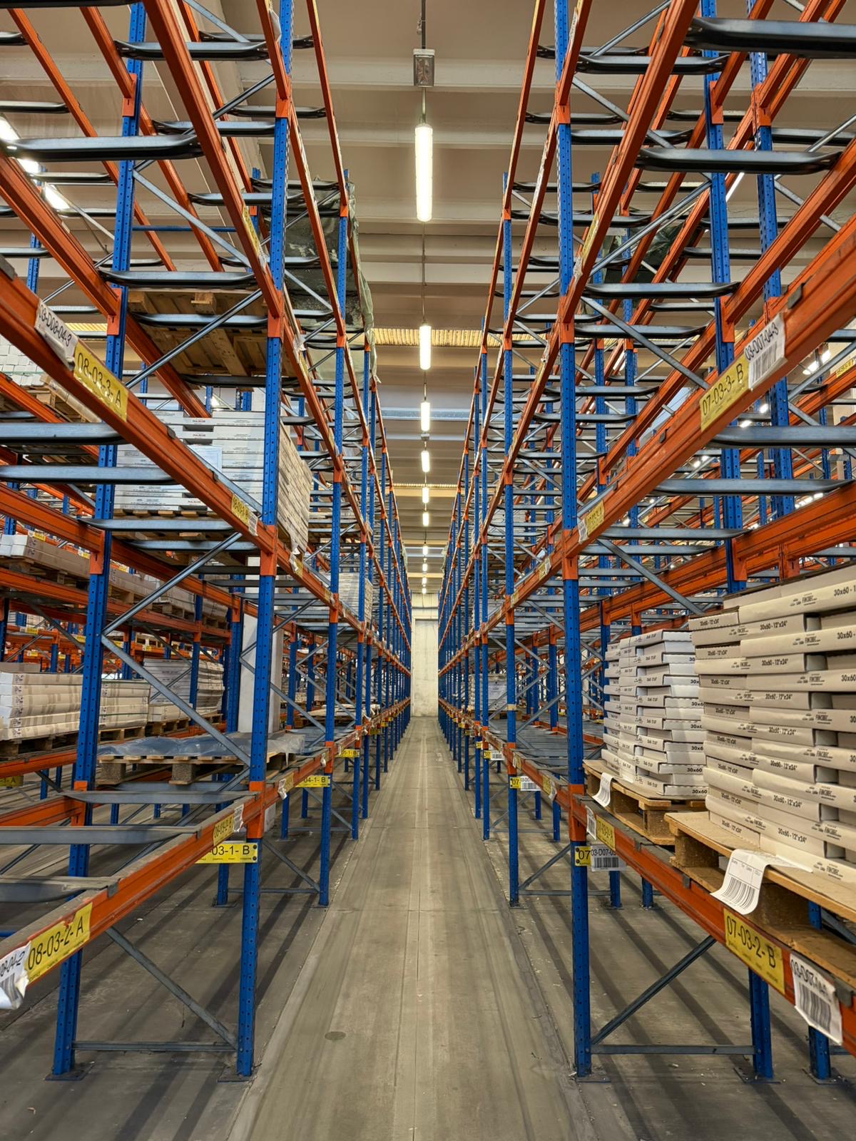 Scaffalature in vendita