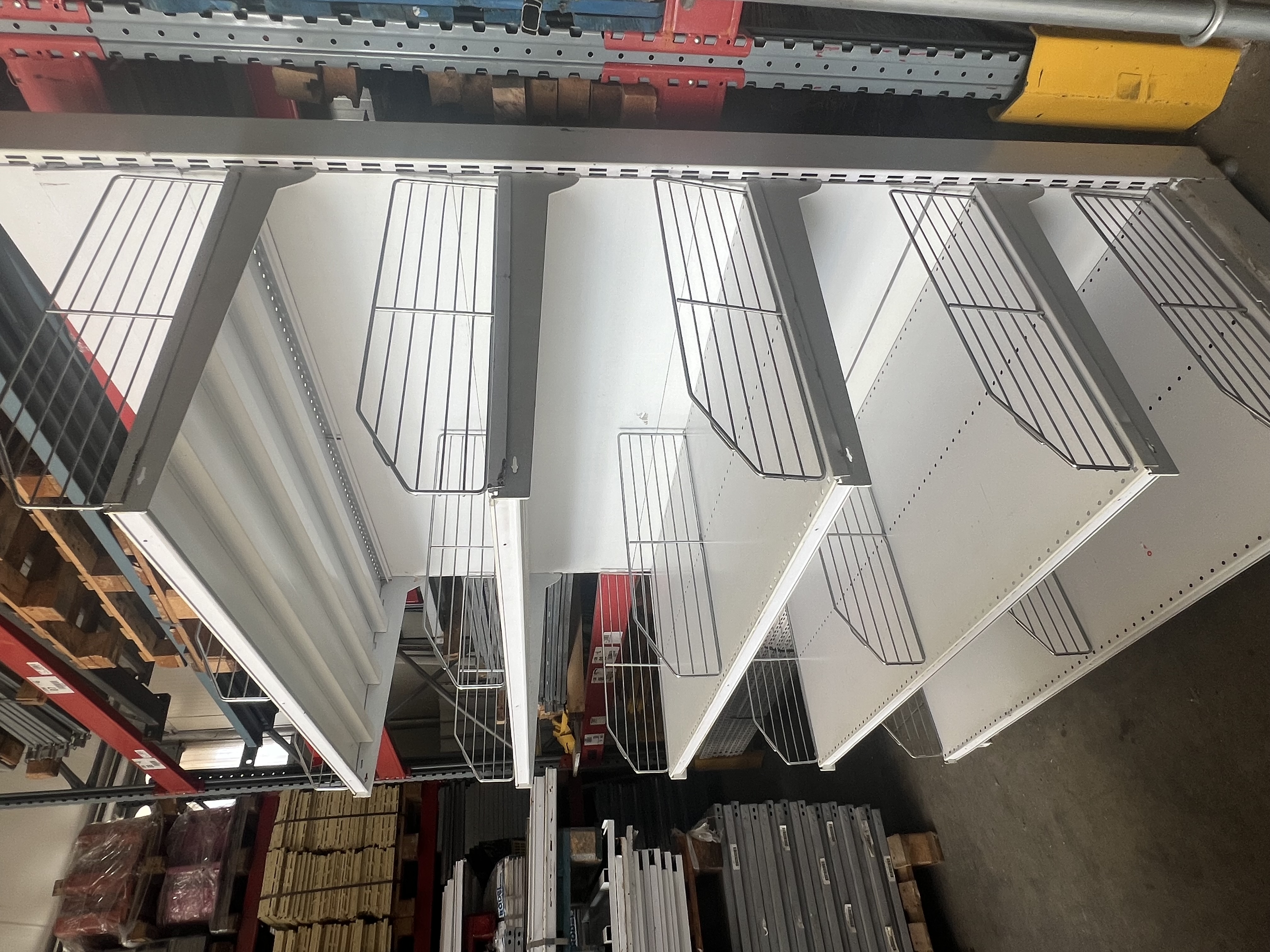 Scaffalature in vendita